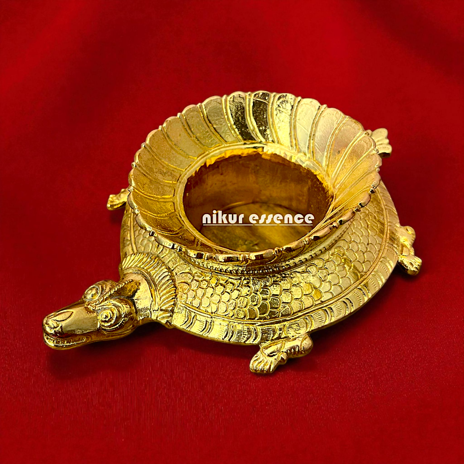 Divine Kurma Peeta Panchaloha Statue of Lord Vishnu – Sacred Bronze Kurma Avatar Idol – Handcrafted Metal Sculpture by Nikur Essence Nikuressence