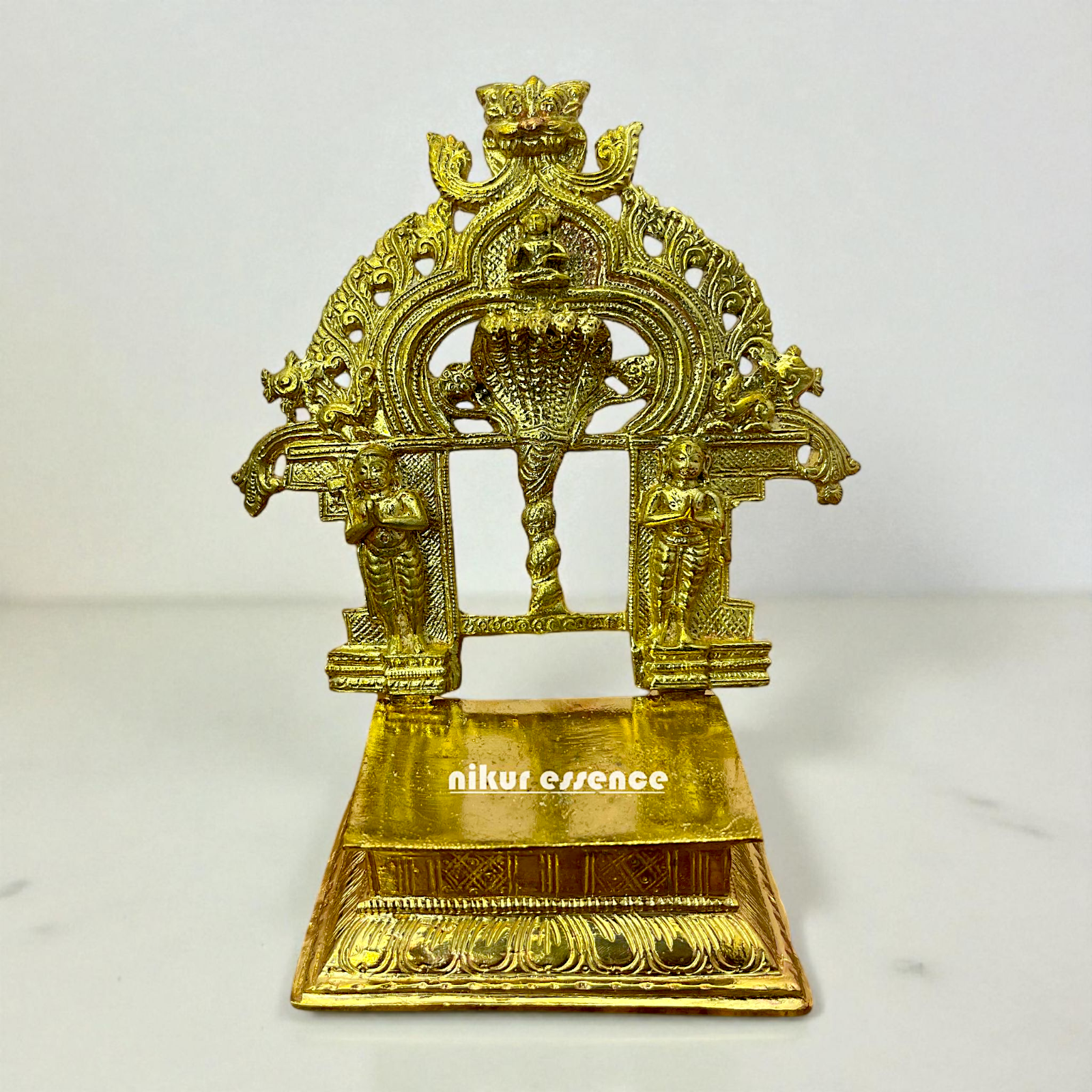 Peeta Prabhavali in Panchaloha – Handcrafted Temple Backdrop Frame with Antique Finish – Divine Idol Support Structure by Nikur Essence Nikuressence