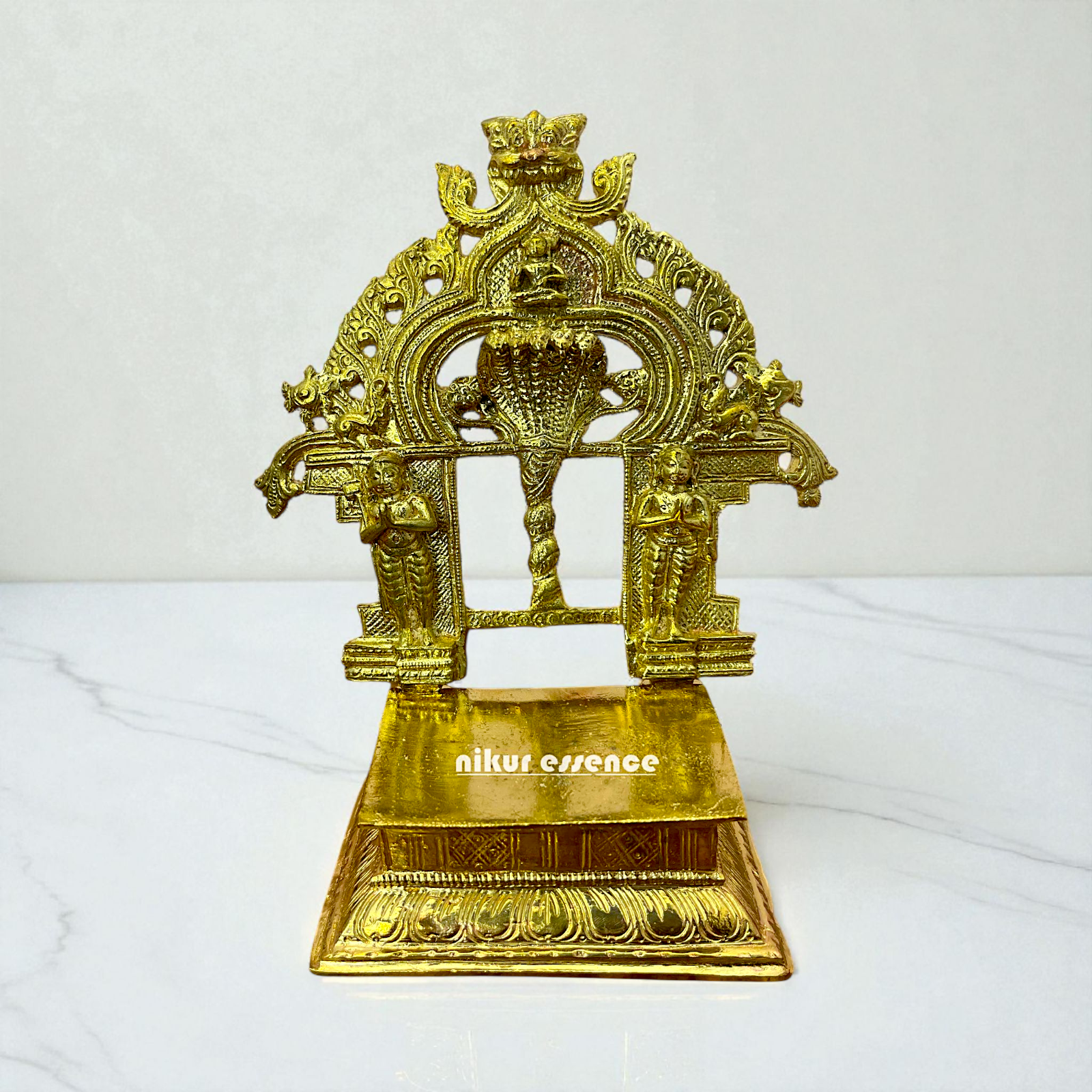 Peeta Prabhavali in Panchaloha – Handcrafted Temple Backdrop Frame with Antique Finish – Divine Idol Support Structure by Nikur Essence Nikuressence
