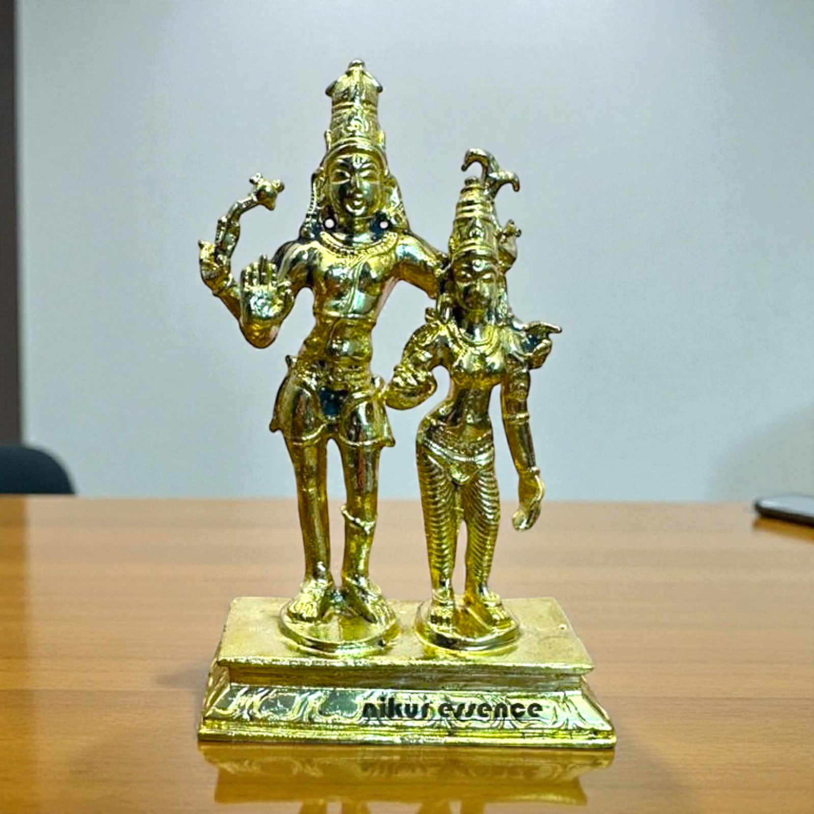 Panchaloha Shiva with Uma Parvati Idol – Handcrafted Divine Couple Statue – Traditional Hindu Sculpture for Home Temple Nikuressence