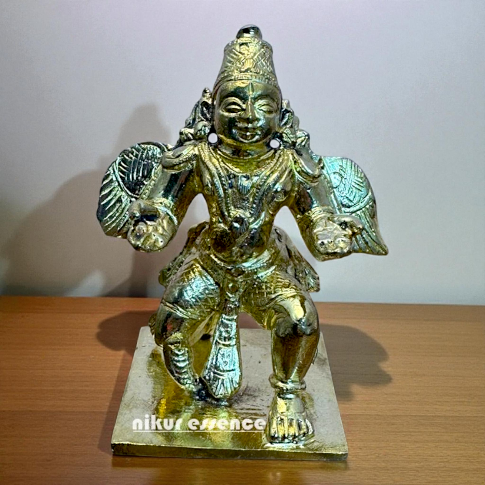 Panchaloha Garuda Idol – Handcrafted Vishnu Vahana Statue – Traditional Hindu Sculpture for Home Temple – Sacred Protective Deity by Nikur Essence Nikuressence