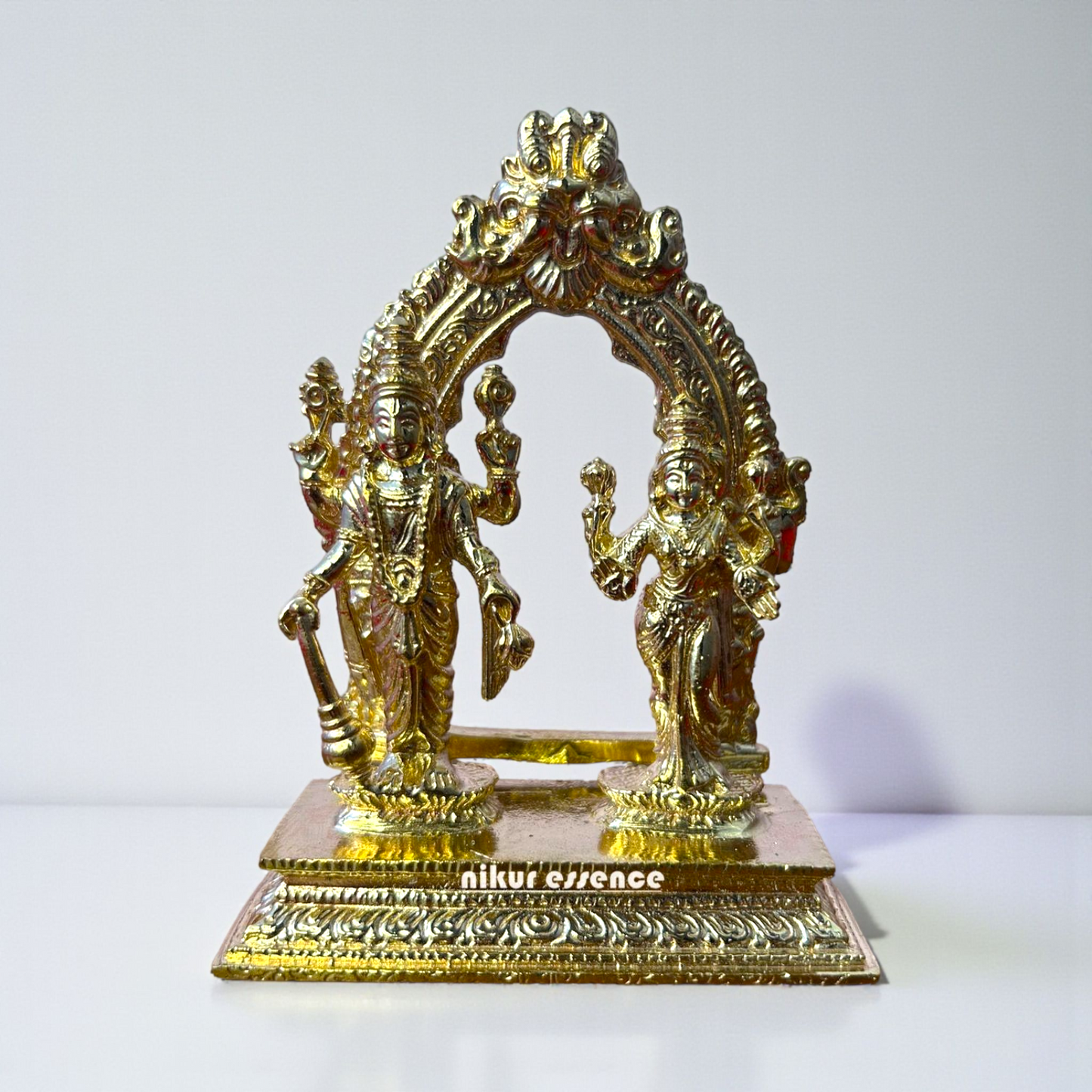 Lakshmi Narayan Swamy Standing Panchaloha Idol by Nikur Essence – Handcrafted Divine Couple Sculpture Nikuressence
