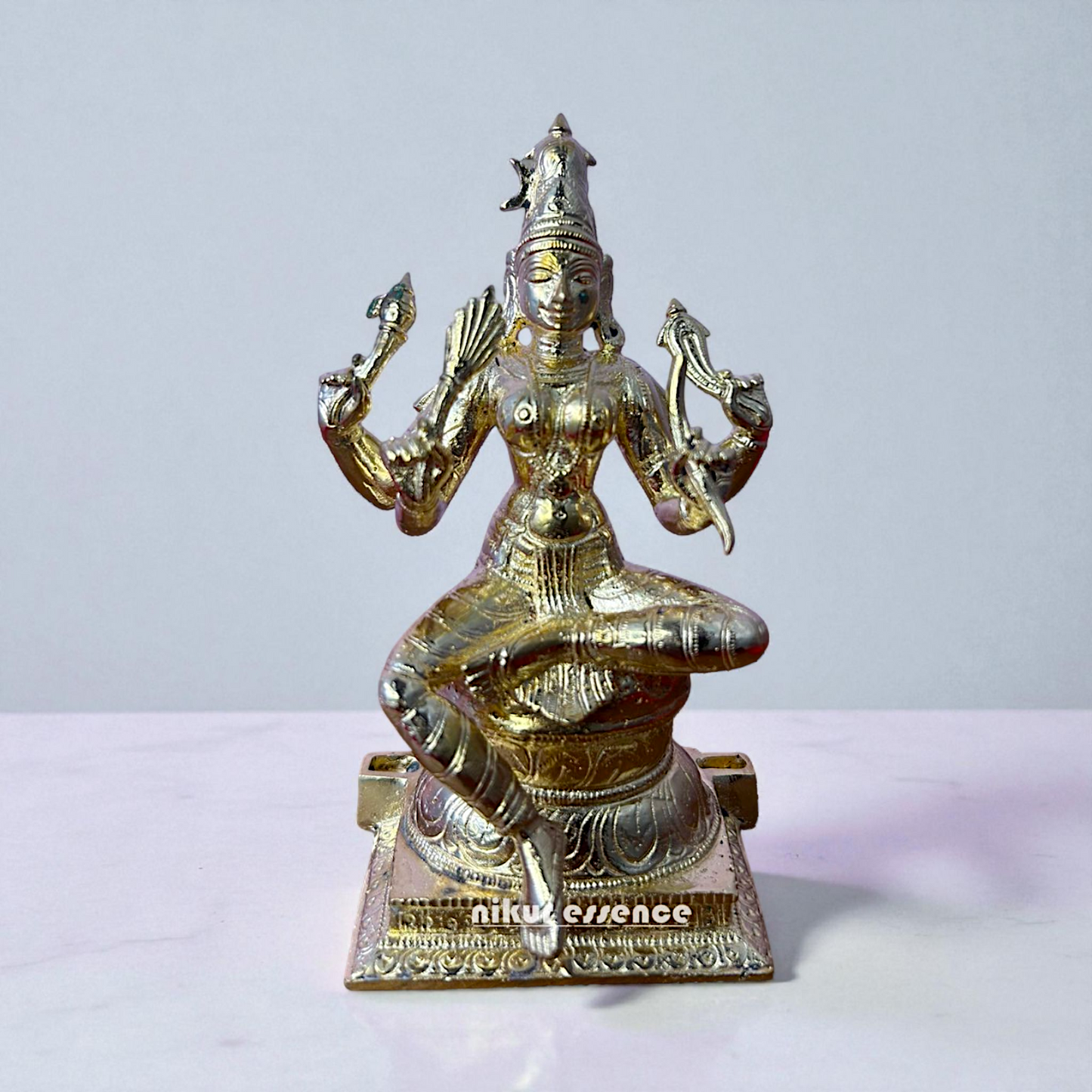 Divine Lalita Devi Panchaloha Idol – Exquisite Handcrafted Goddess Statue Nikuressence