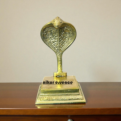 Naag Peeta Panchaloha Idol – Divine Serpent with Peeta Symbol of Energy, Protection, and Prosperity Nikuressence