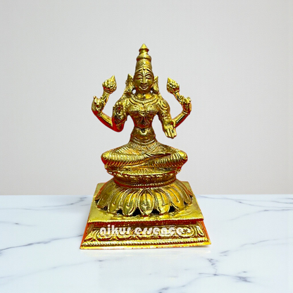 Goddess Lakshmi Panchaloha Idol – Sacred Handcrafted Statue of Wealth, Prosperity, and Abundance Nikuressence