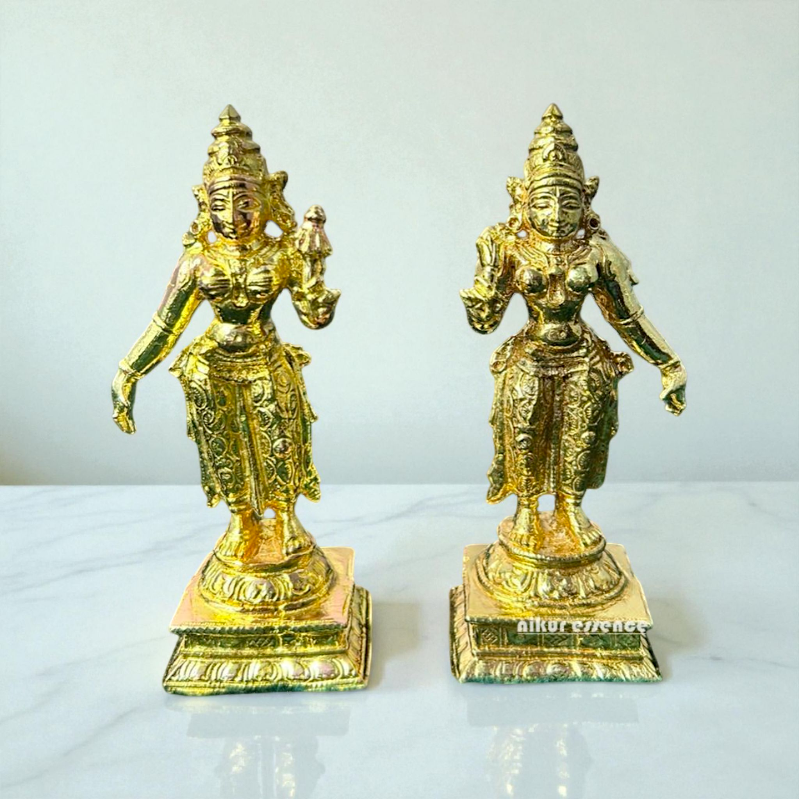 Divine Shree Devi and Bhudevi Panchaloha Idol by Nikur Essence – Handcrafted Sacred Goddess Statue for Worship Nikuressence