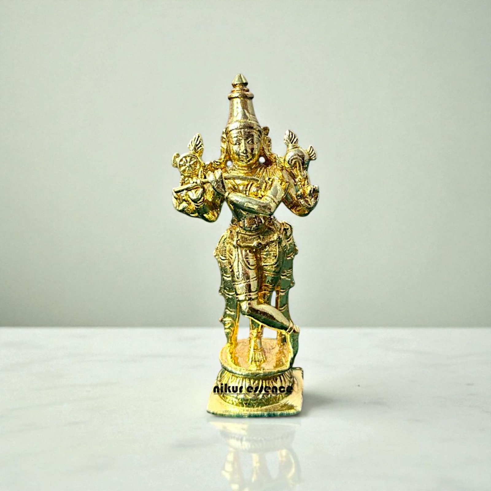 Nikur Essence Lord Krishna Playing Flute Panchaloha Idol – Exquisite Handmade Panchaloha Krishna Statue for Worship, Devotional Home Decor Nikuressence
