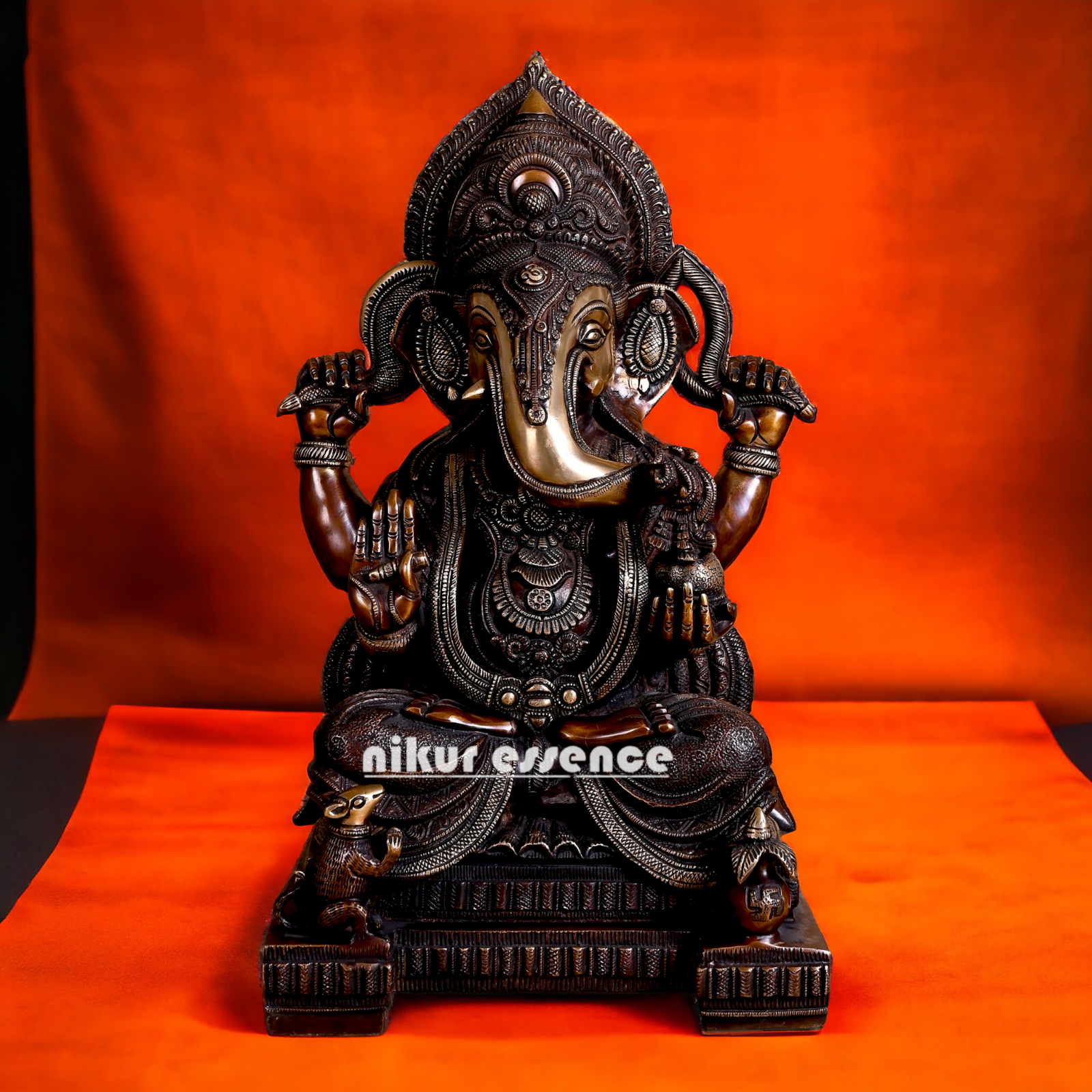 Big Ganesha Ganpati Brass idol - 18.5 inch Nikuressence