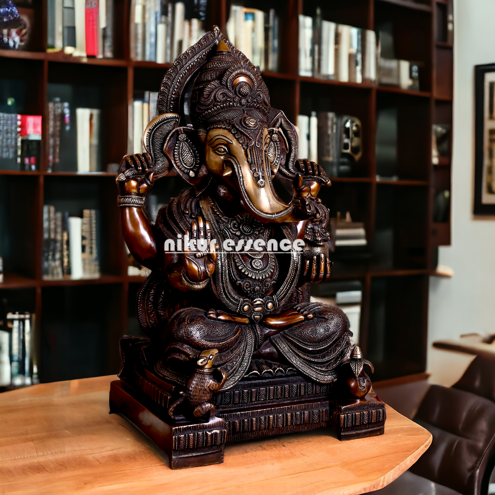 Big Ganesha Ganpati Brass idol - 18.5 inch Nikuressence