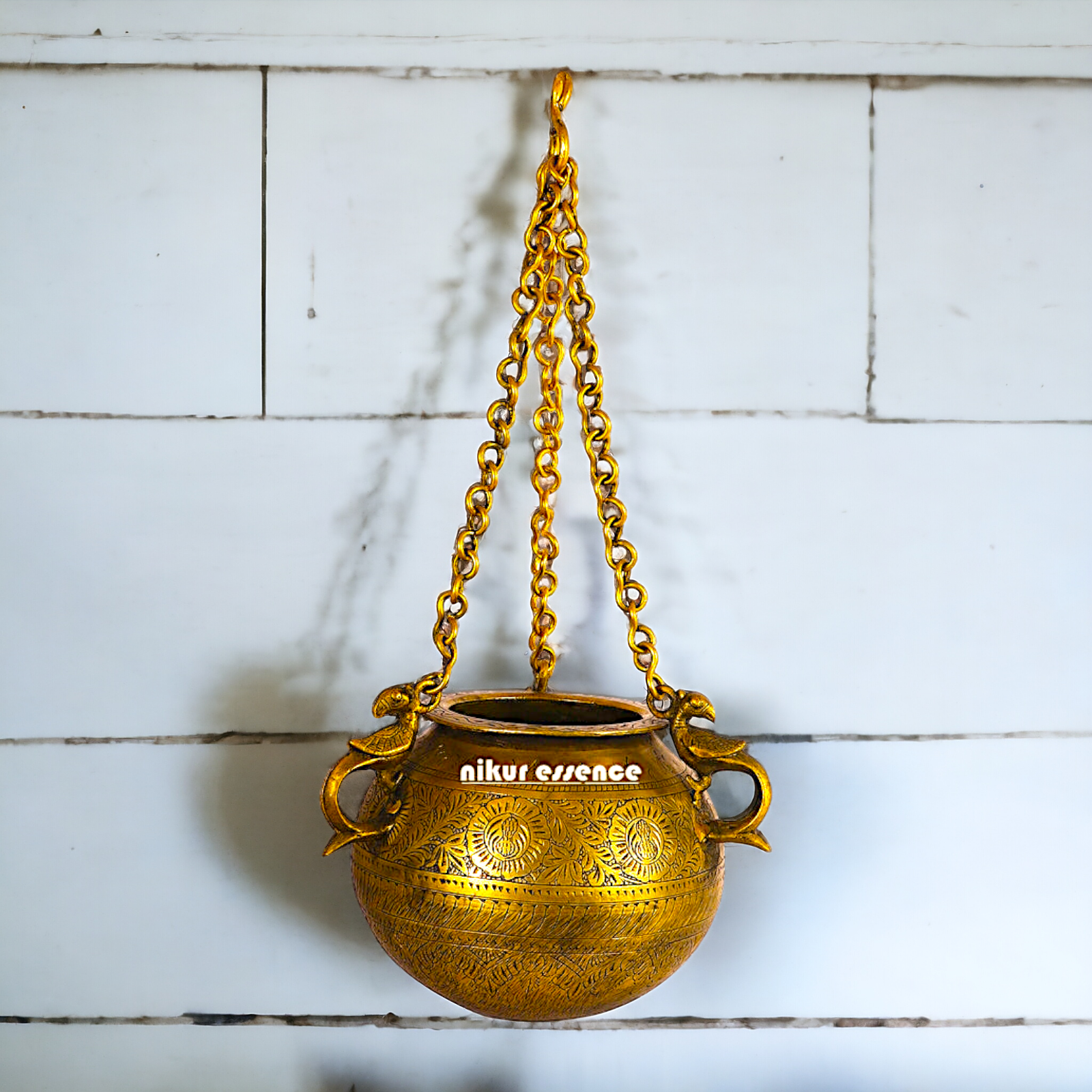 Large Pure Brass Vintage Hanging Pot Matka - 21.59 cm Nikuressence