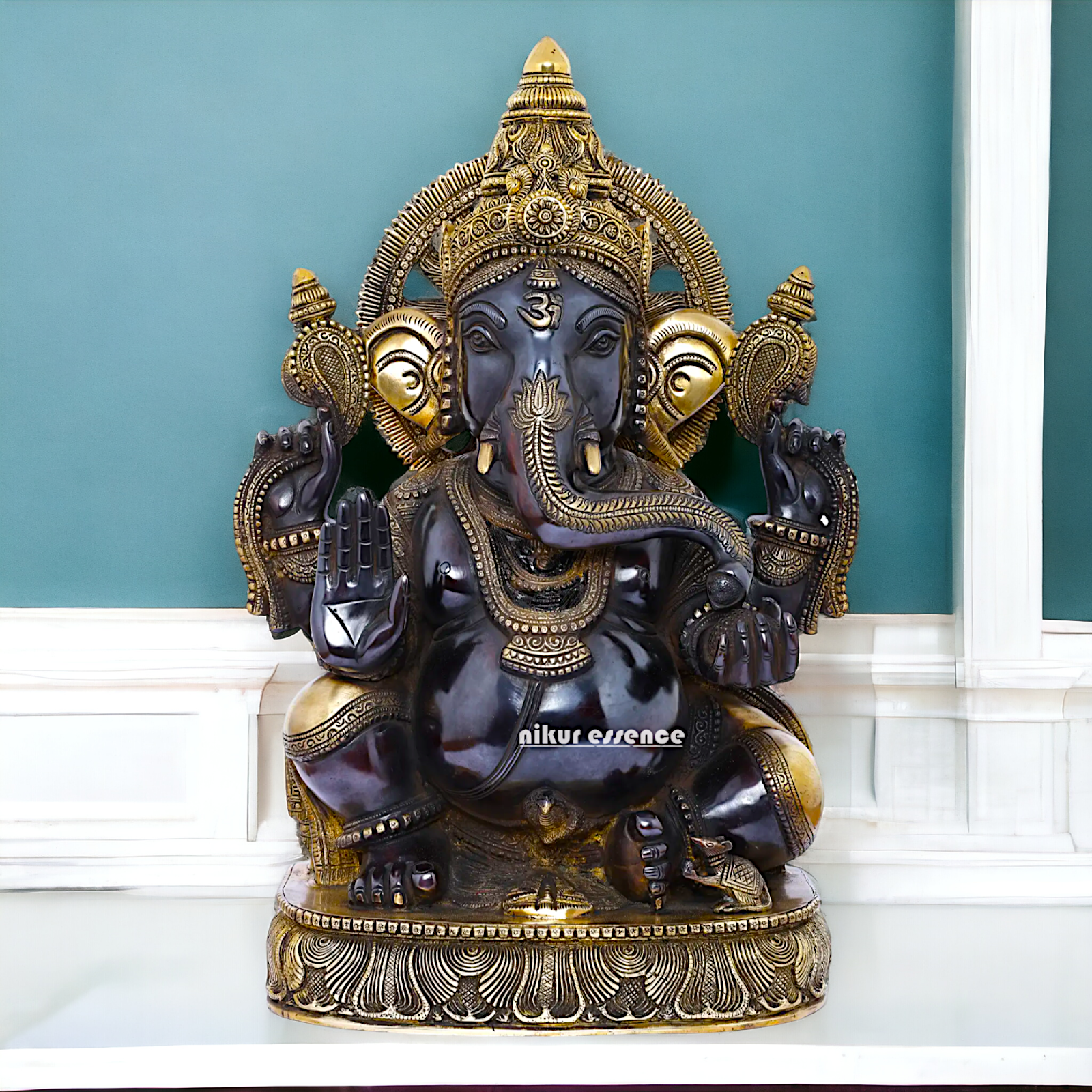 Big Ganesha Vinayaka Sitting Brass idol - 19 inches Nikuressence