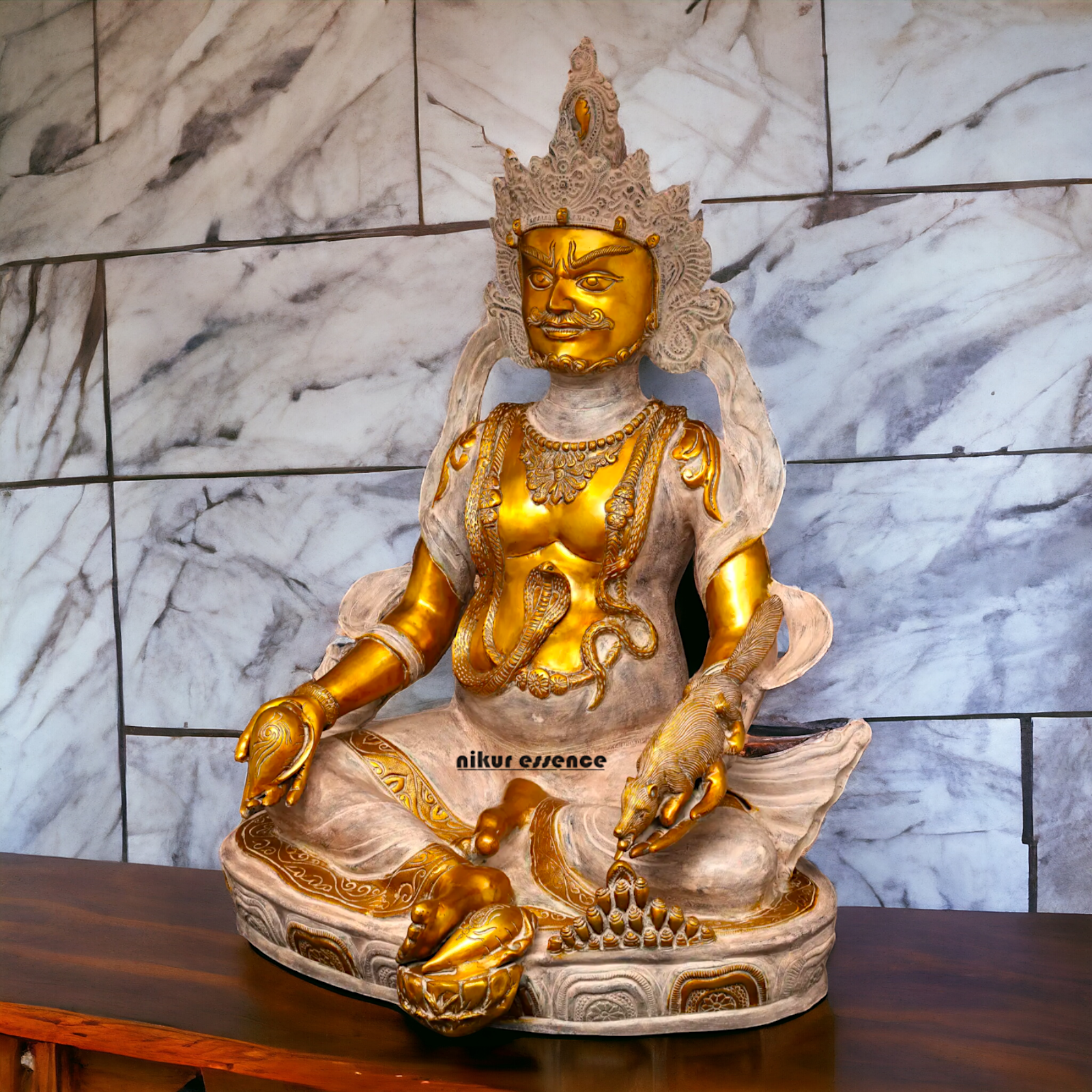 Brass kubera Sitting statue - 43 Inches Nikuressence