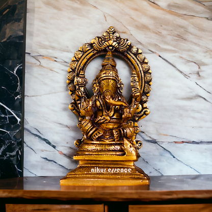 Antique brass Lakshmi Ganesh Pair statue - 7.5 inches Nikuressence