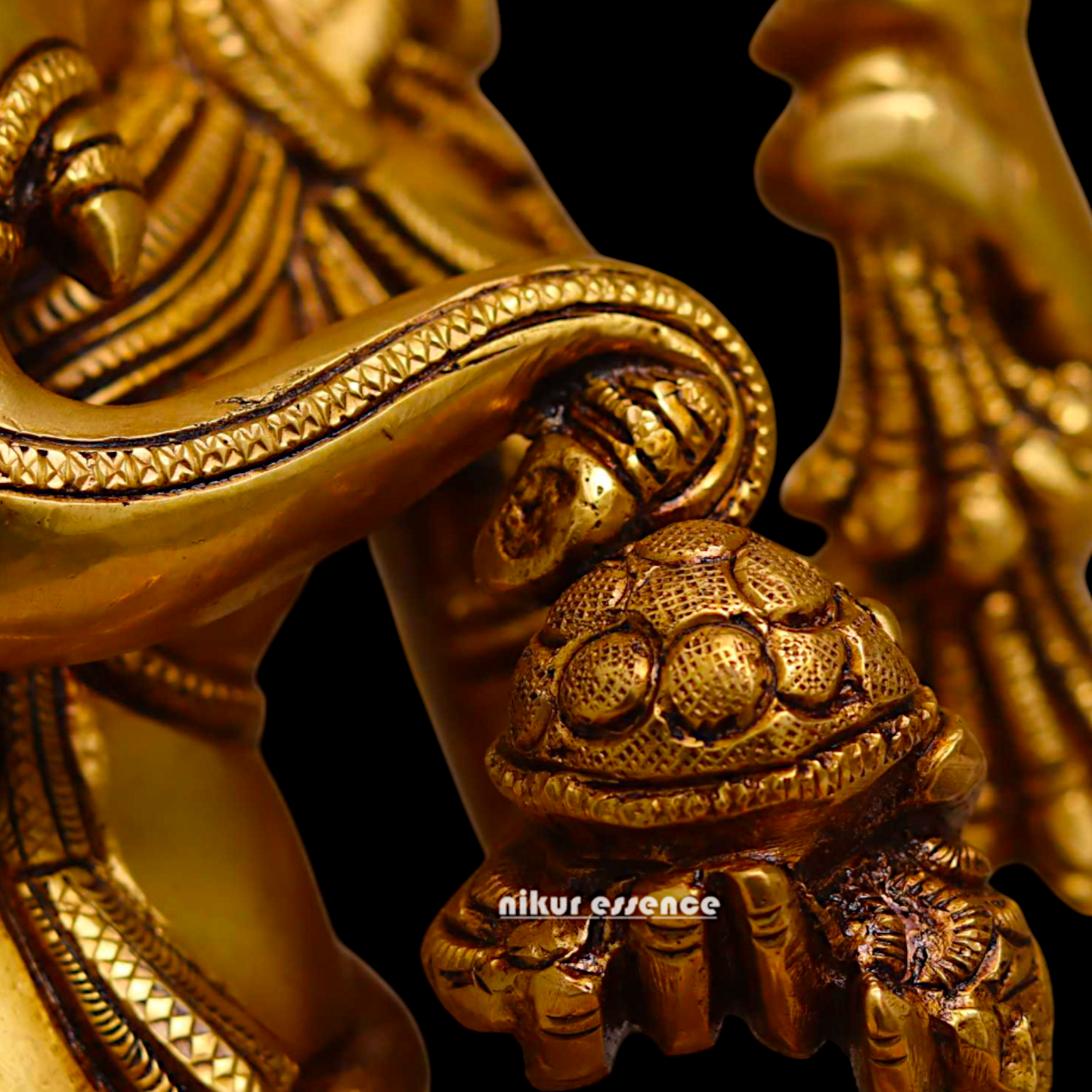 Ganesha Vinayaka pital brass idol - 16 inch Nikuressence