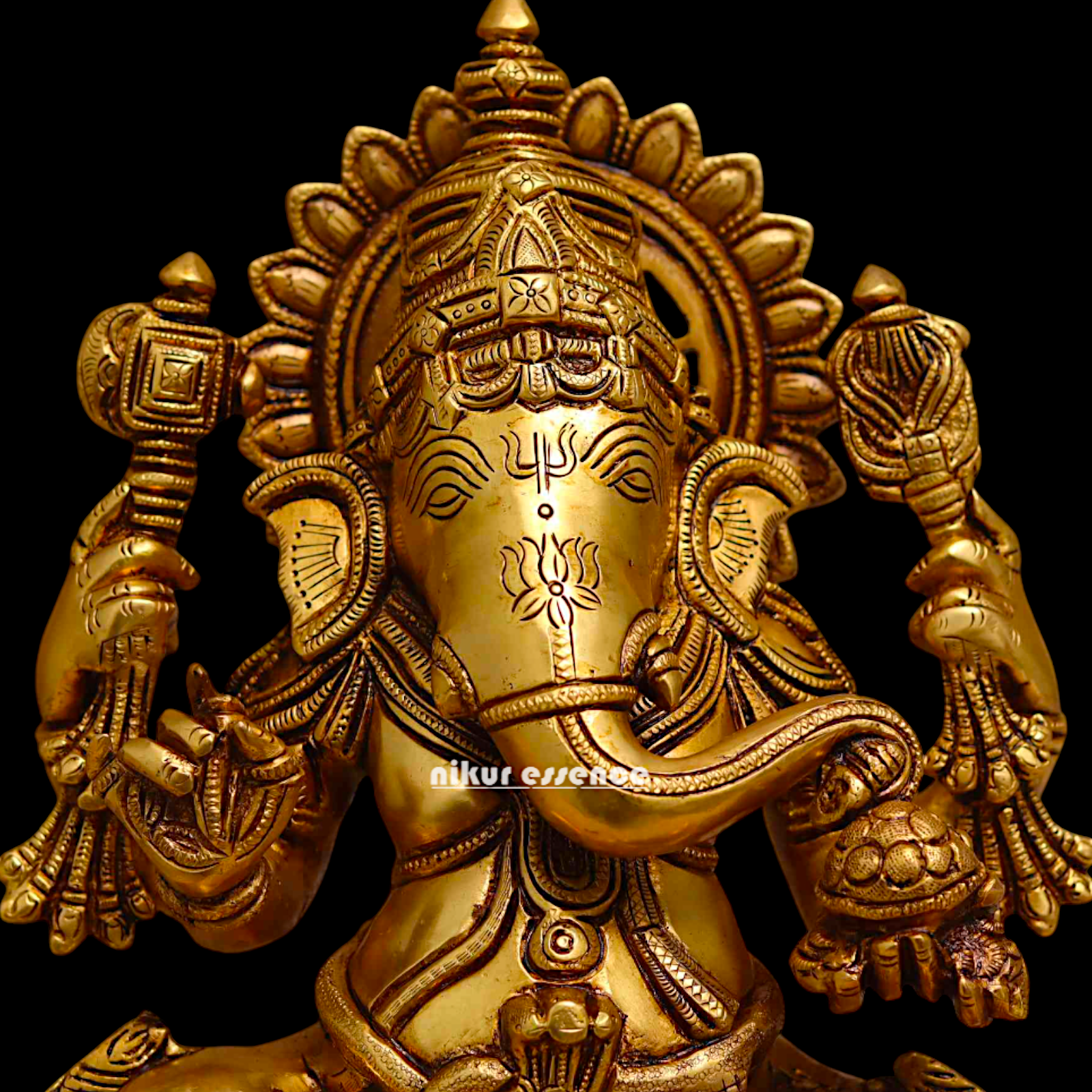 Ganesha Vinayaka pital brass idol - 16 inch Nikuressence