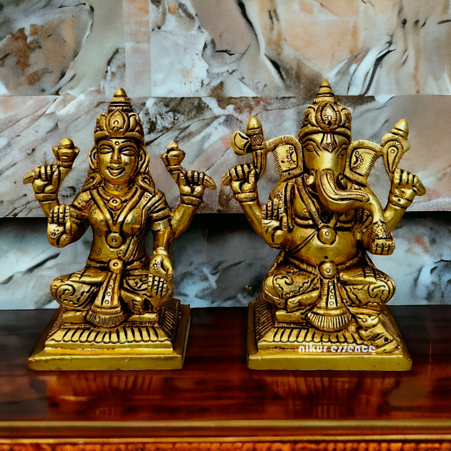 Superfine Brass Lakshmi Ganesha Sitting statue - 4 inches Nikuressence