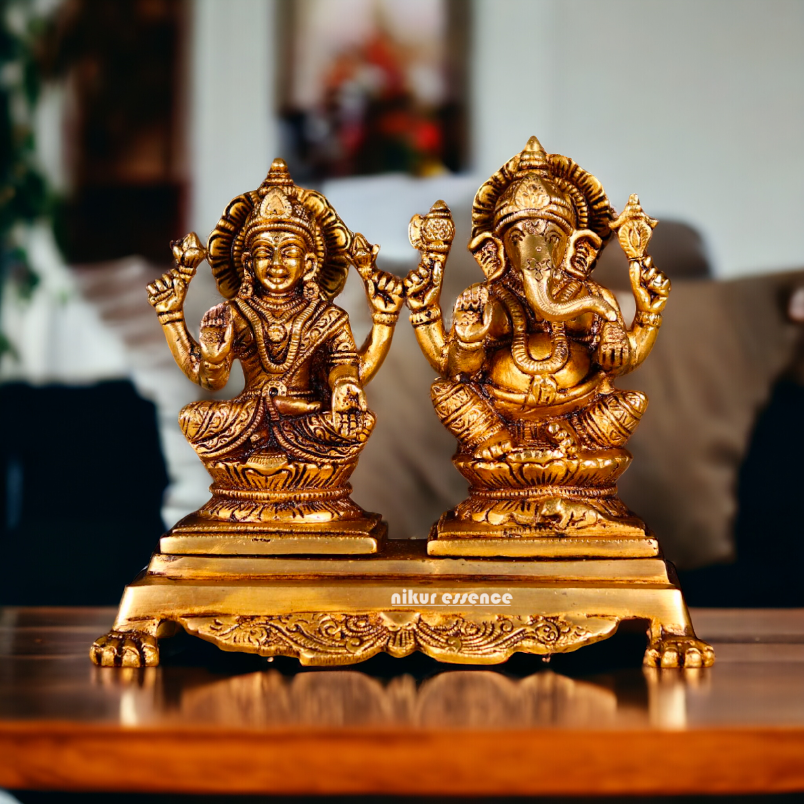 Lakshmi Ganesha Seated Pital ki Murti - 7 inches Nikuressence