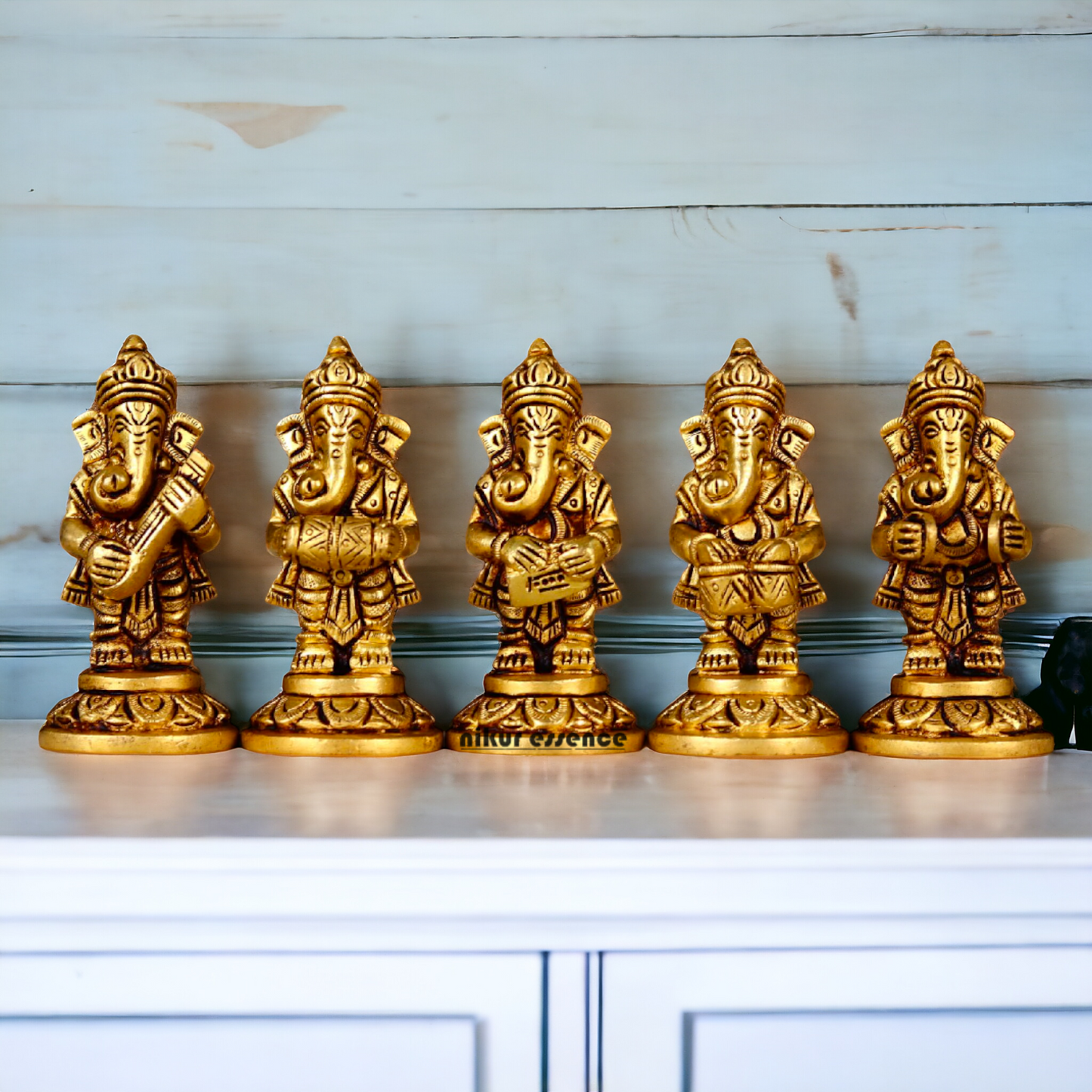 Brass Ganesha Musical set idol - 3.5 inches Nikuressence