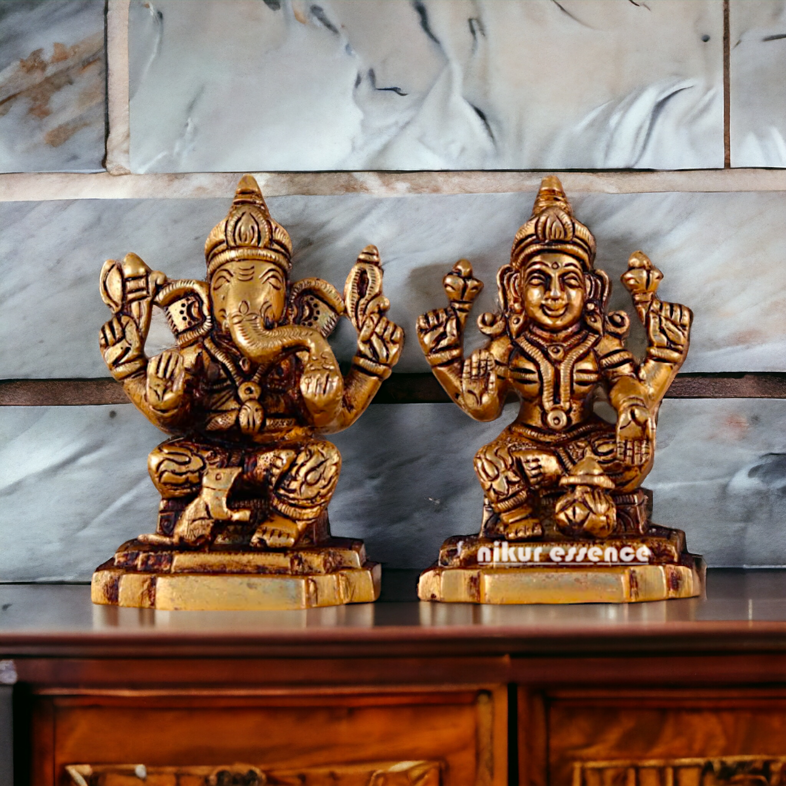 Lakshmi Ganesha Pital Antique Brass idol - 3.5 Inches Nikuressence