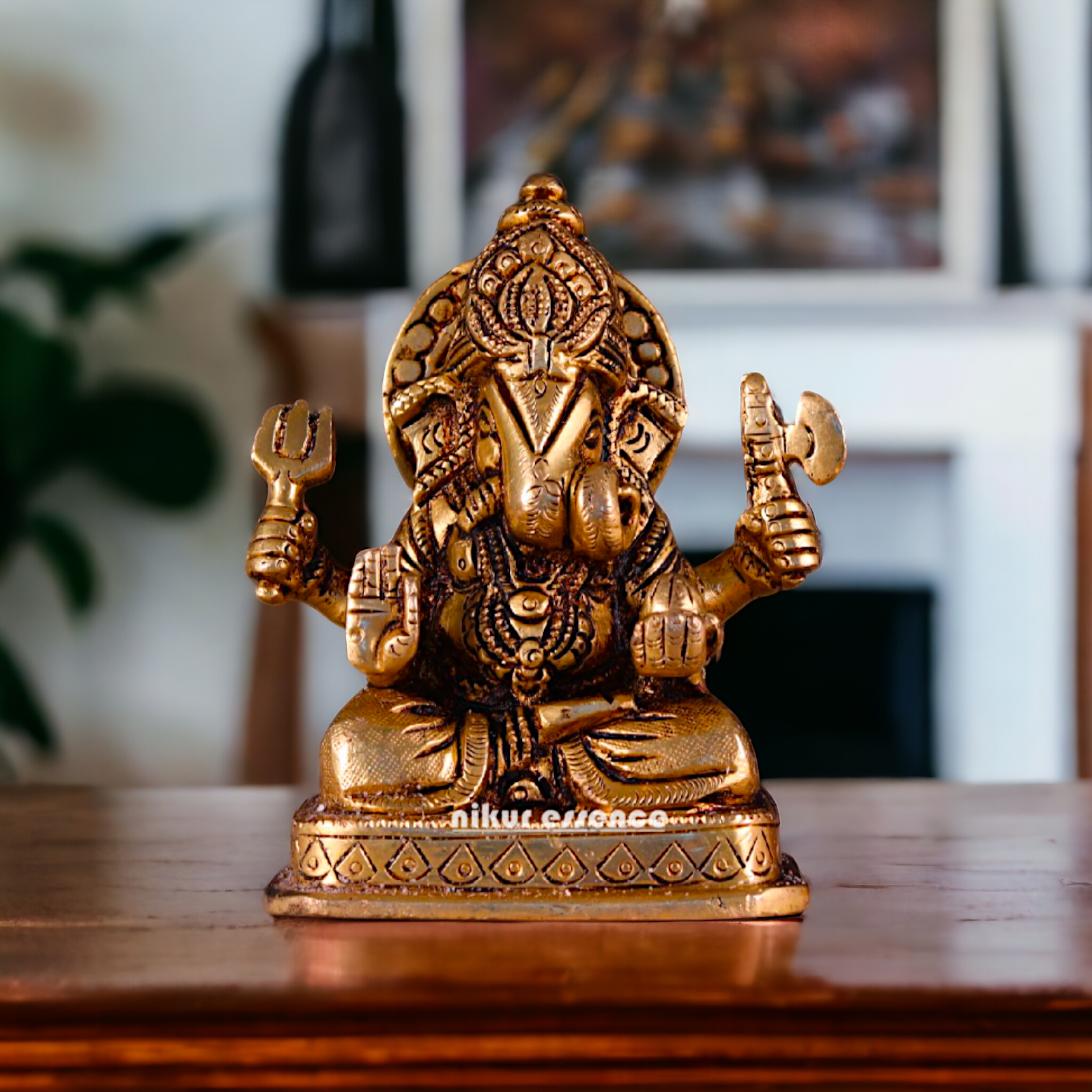 Brass Ganesha Ganpati Seated pital murti - 4 inches Nikuressence
