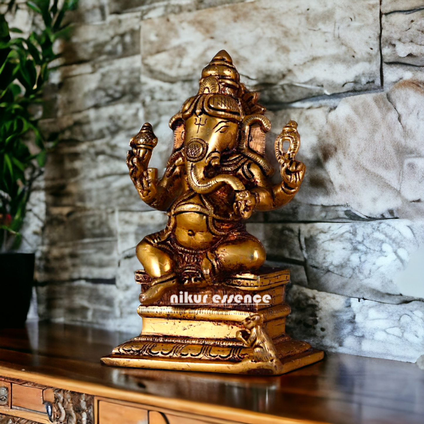 Ganesha Vinayaka Sitting pital ki murti - 6.2 inches Nikuressence