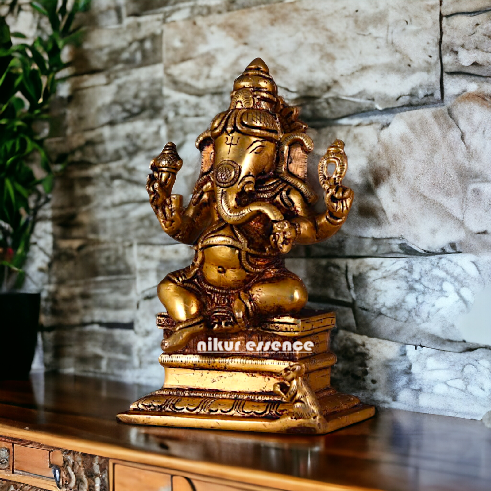 Ganesha Vinayaka Sitting pital ki murti - 6.2 inches Nikuressence