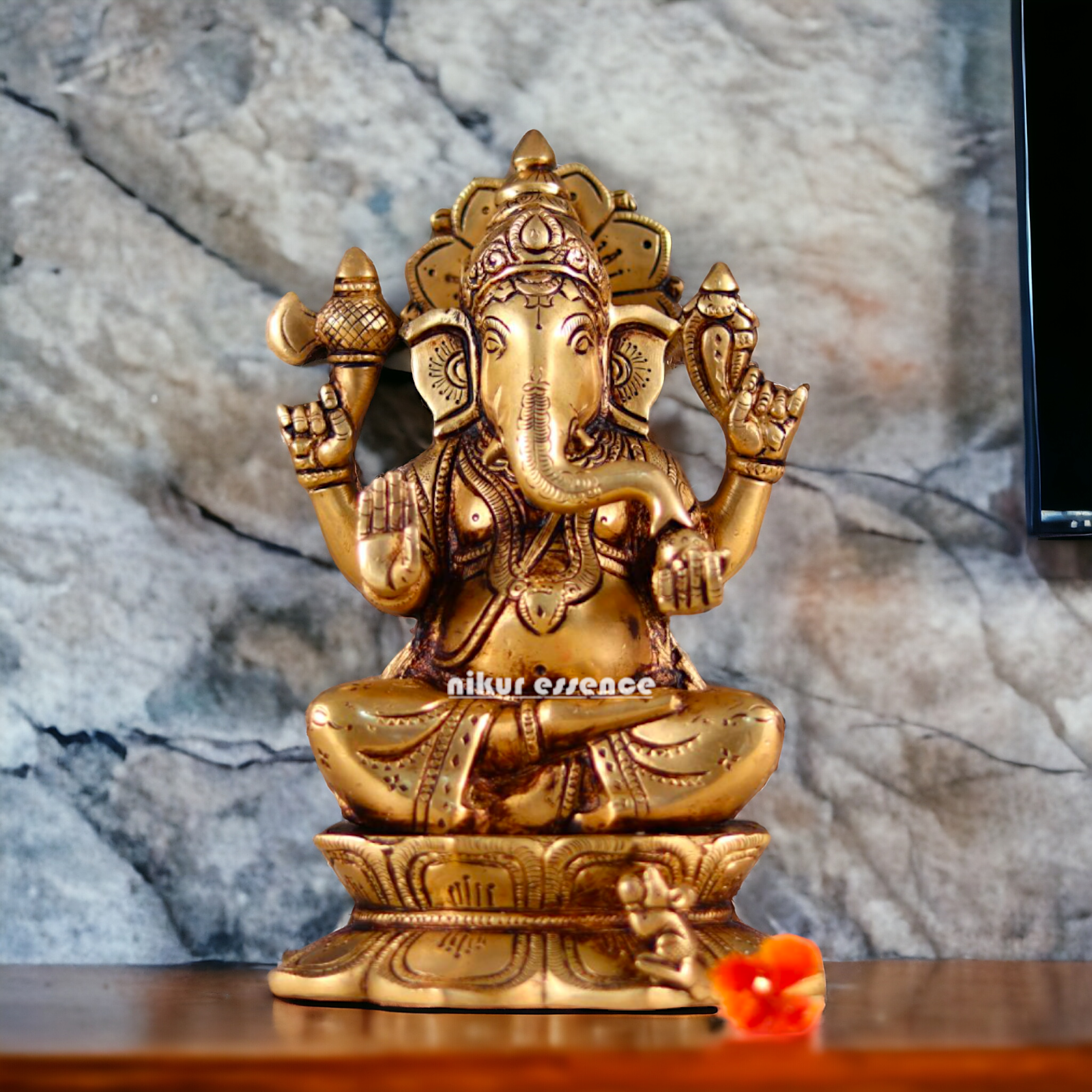 Superfine Brass Ganesha Seated Brass Pital ki Murti - 8 inches Nikuressence