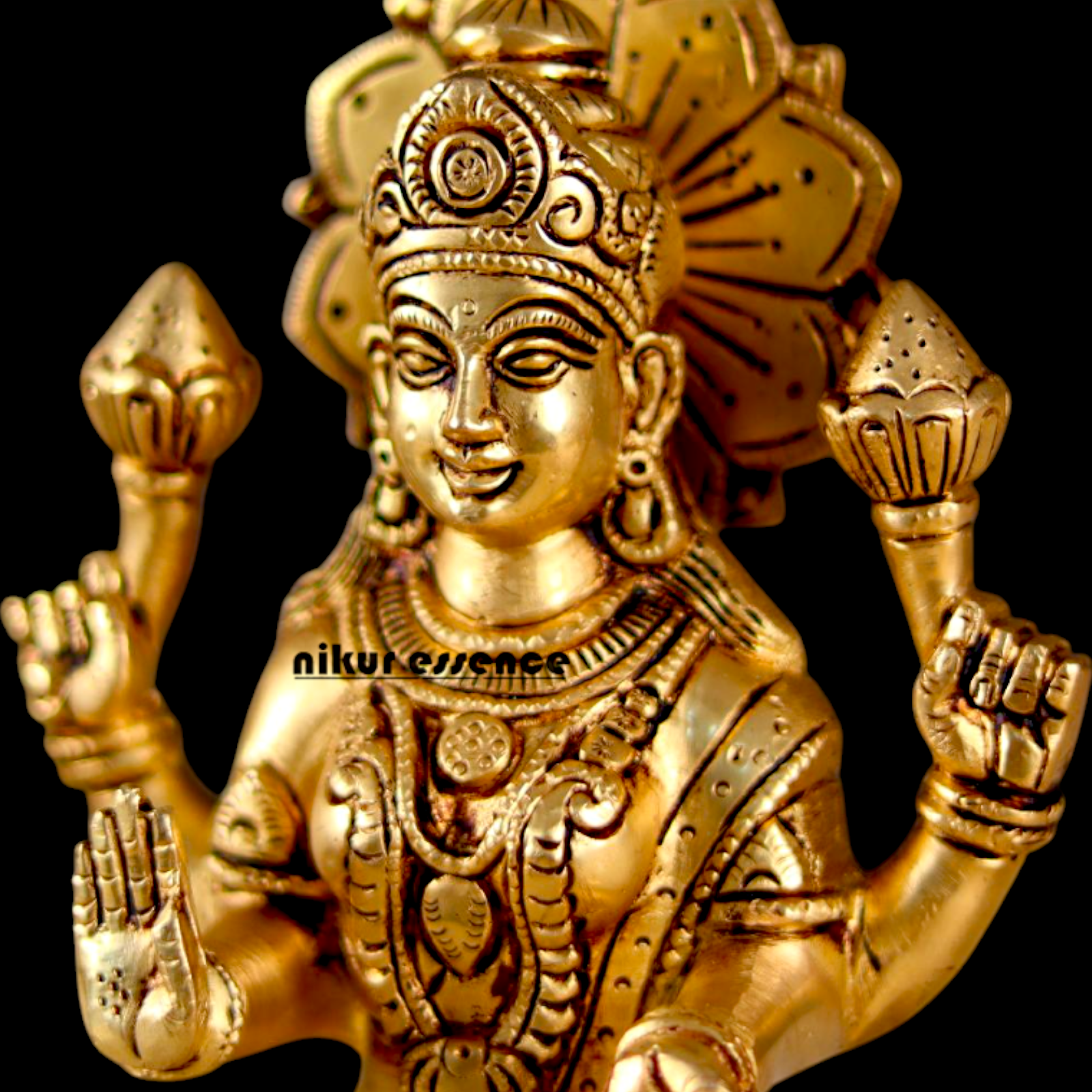 Pital Lakshmi Maa solid brass idol - 8 inches Nikuressence
