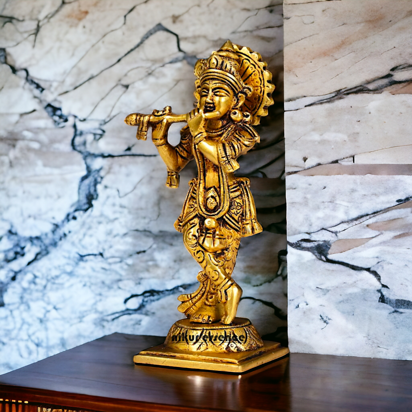 Superfine Brass Krishna Standing Playing Flute Pital idol - 7.5 inches Nikuressence