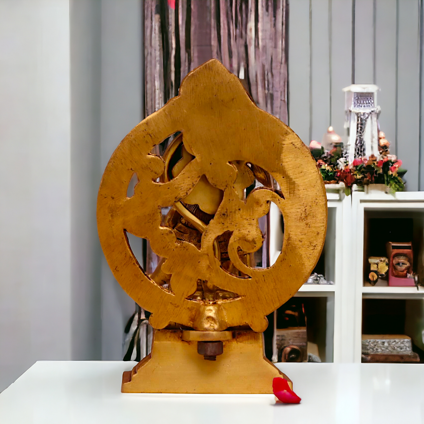 Brass Hanuman ji sitting Murti - 7.6 inches Nikuressence