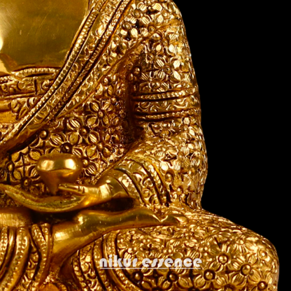 Pital Buddha Sitting with meditation Brass idol - 9 Inches Nikuressence