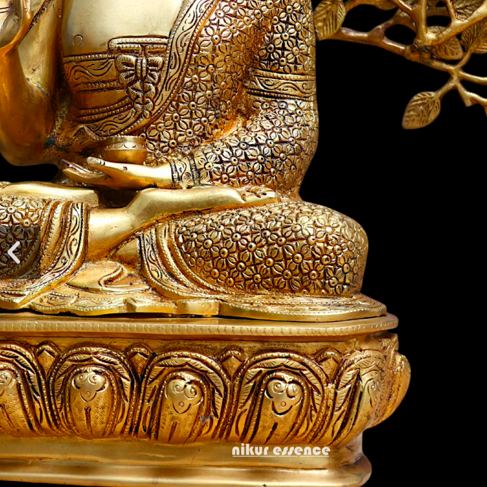 Big Buddha with Tree Brass idol - 25.3 inches Nikuressence