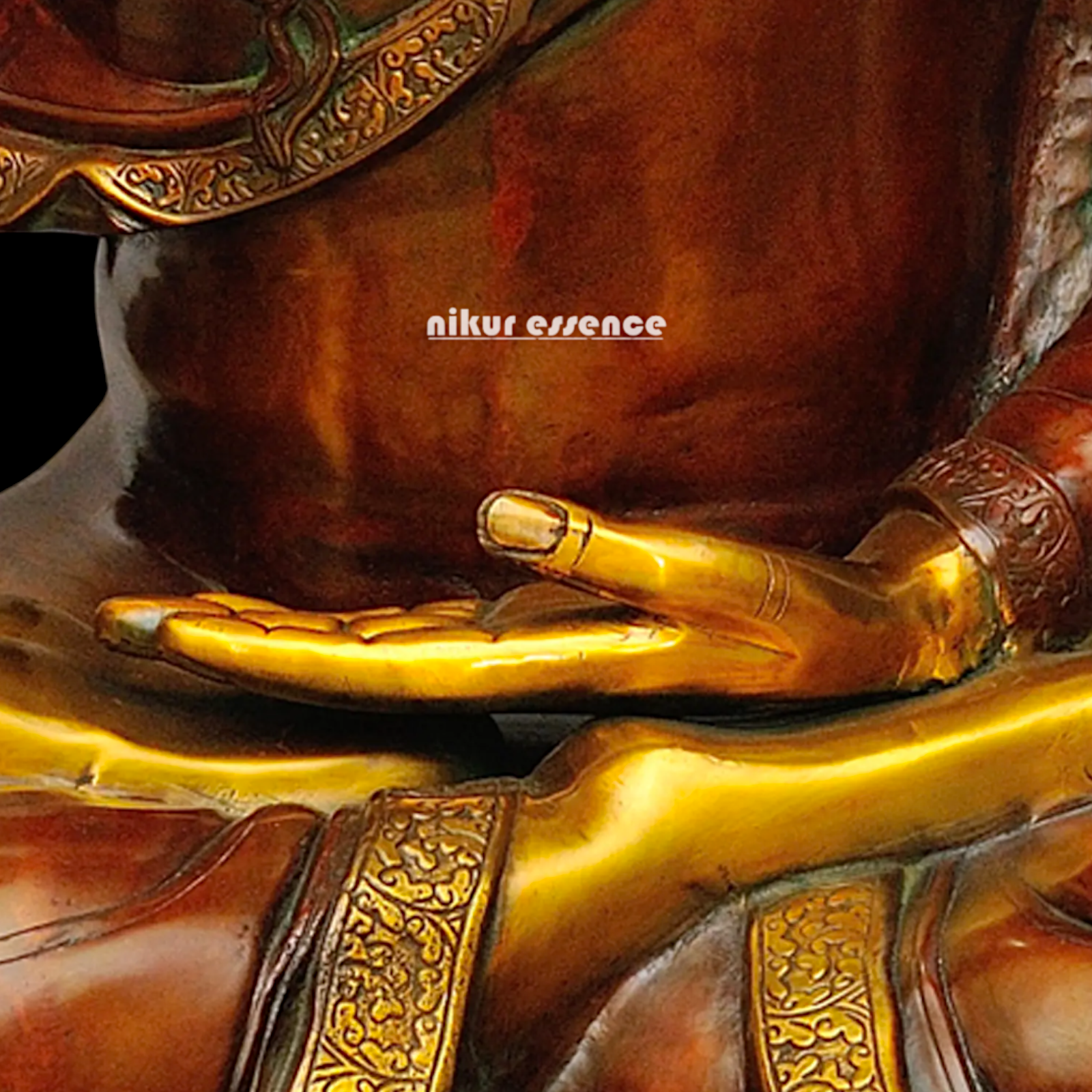 Brass Buddha Sitting with meditation idol - 4 Feet Nikuressence