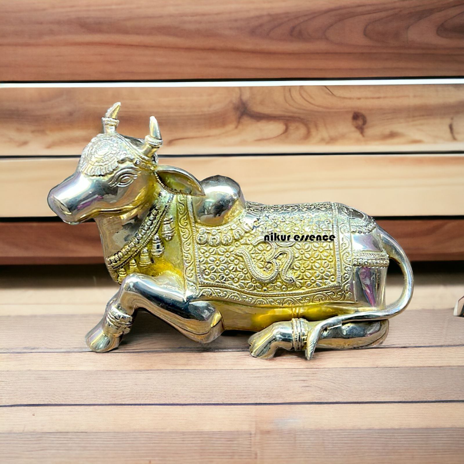Pure brass Cow Sitting idol 1 feet Nikuressence
