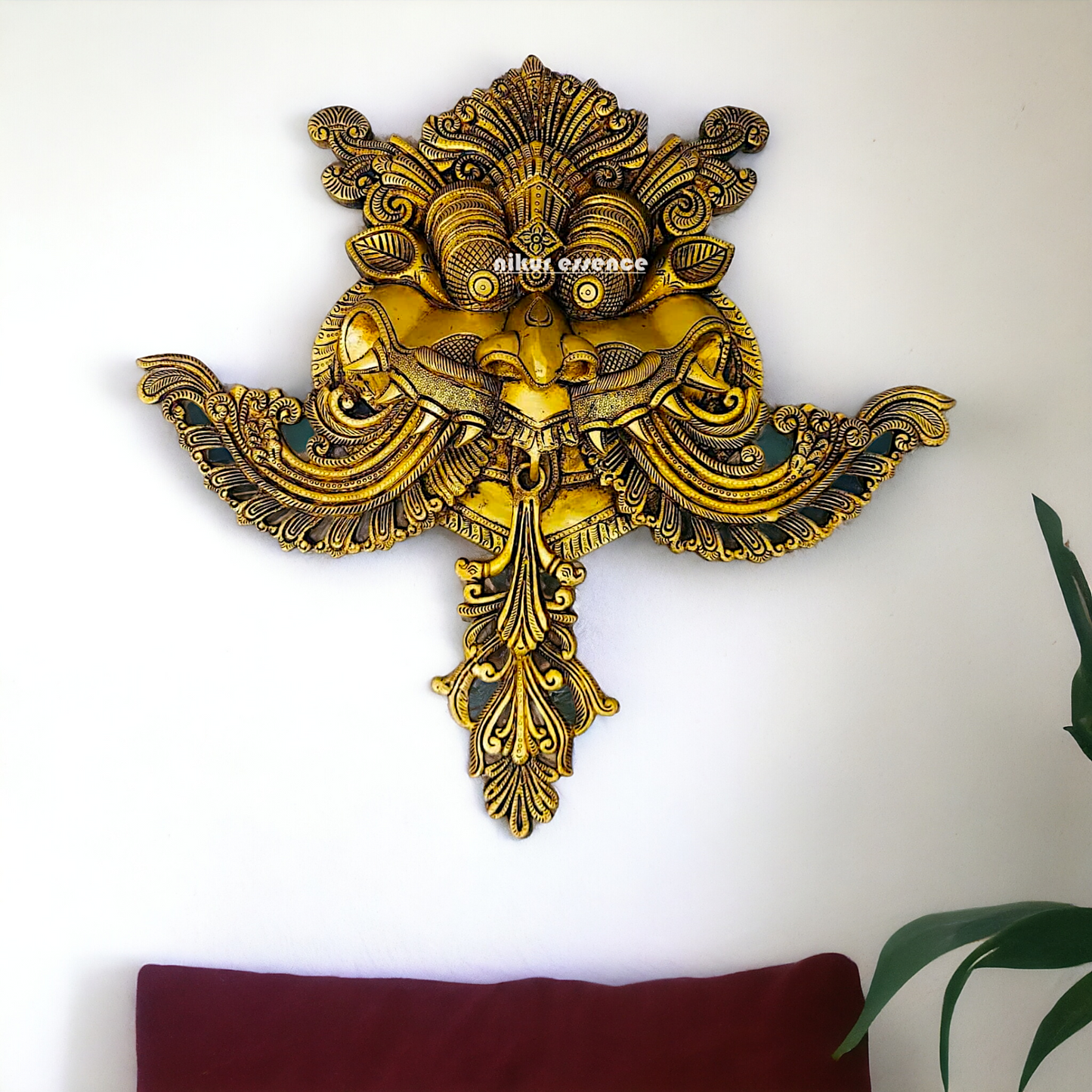 Yali Wall Hanging Solid Brass - 18 inches Nikuressence