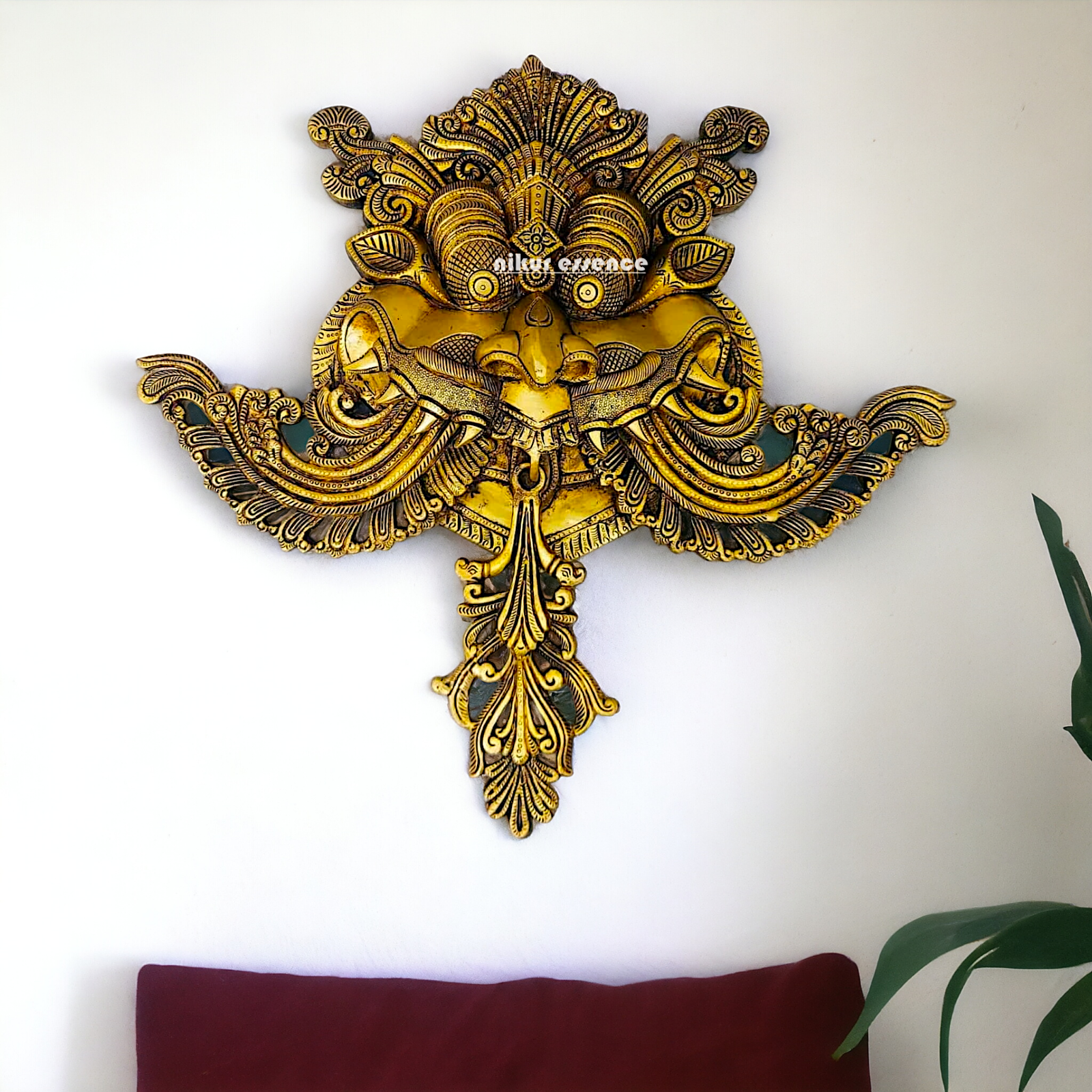 Yali Wall Hanging Solid Brass - 18 inches Nikuressence