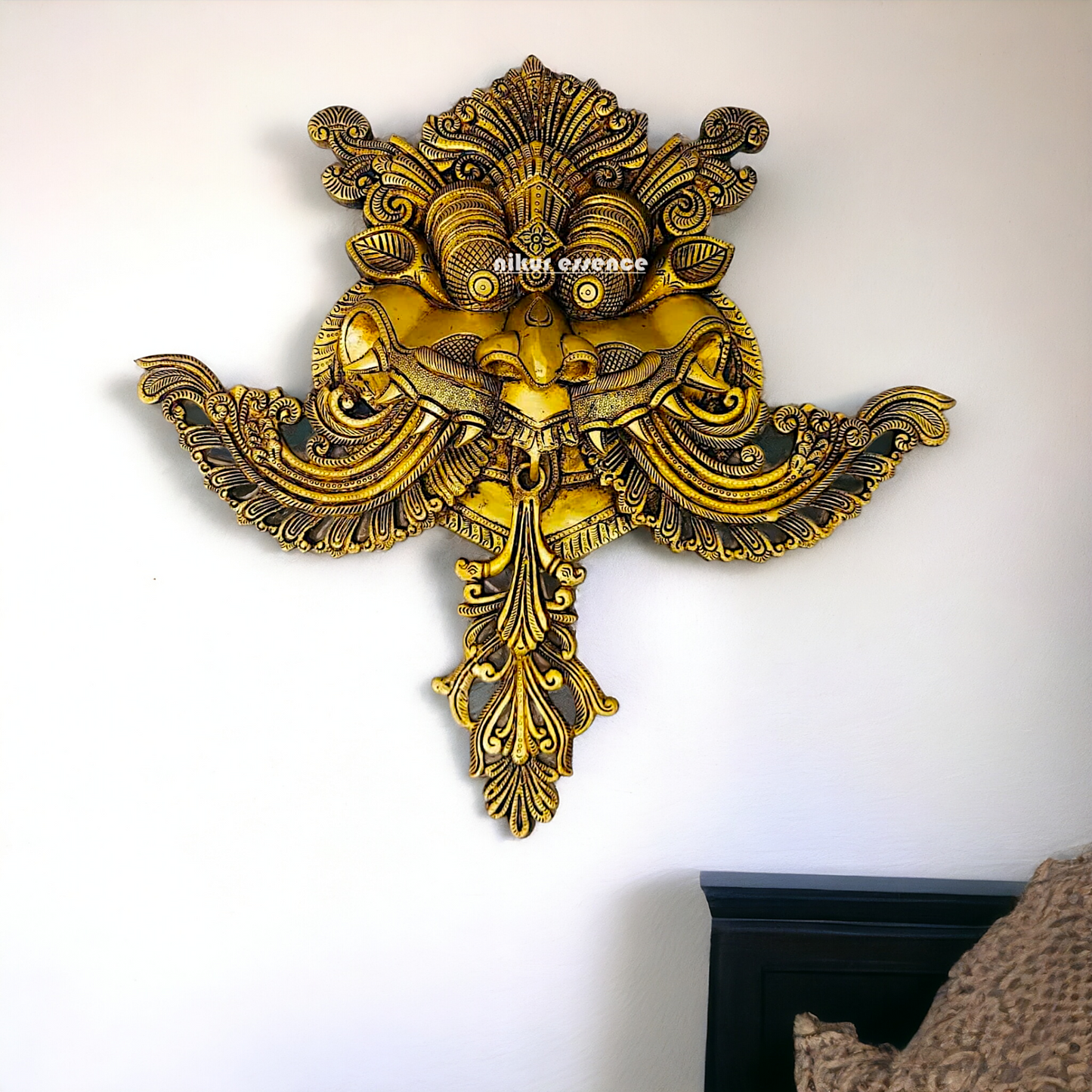 Yali Wall Hanging Solid Brass - 18 inches Nikuressence