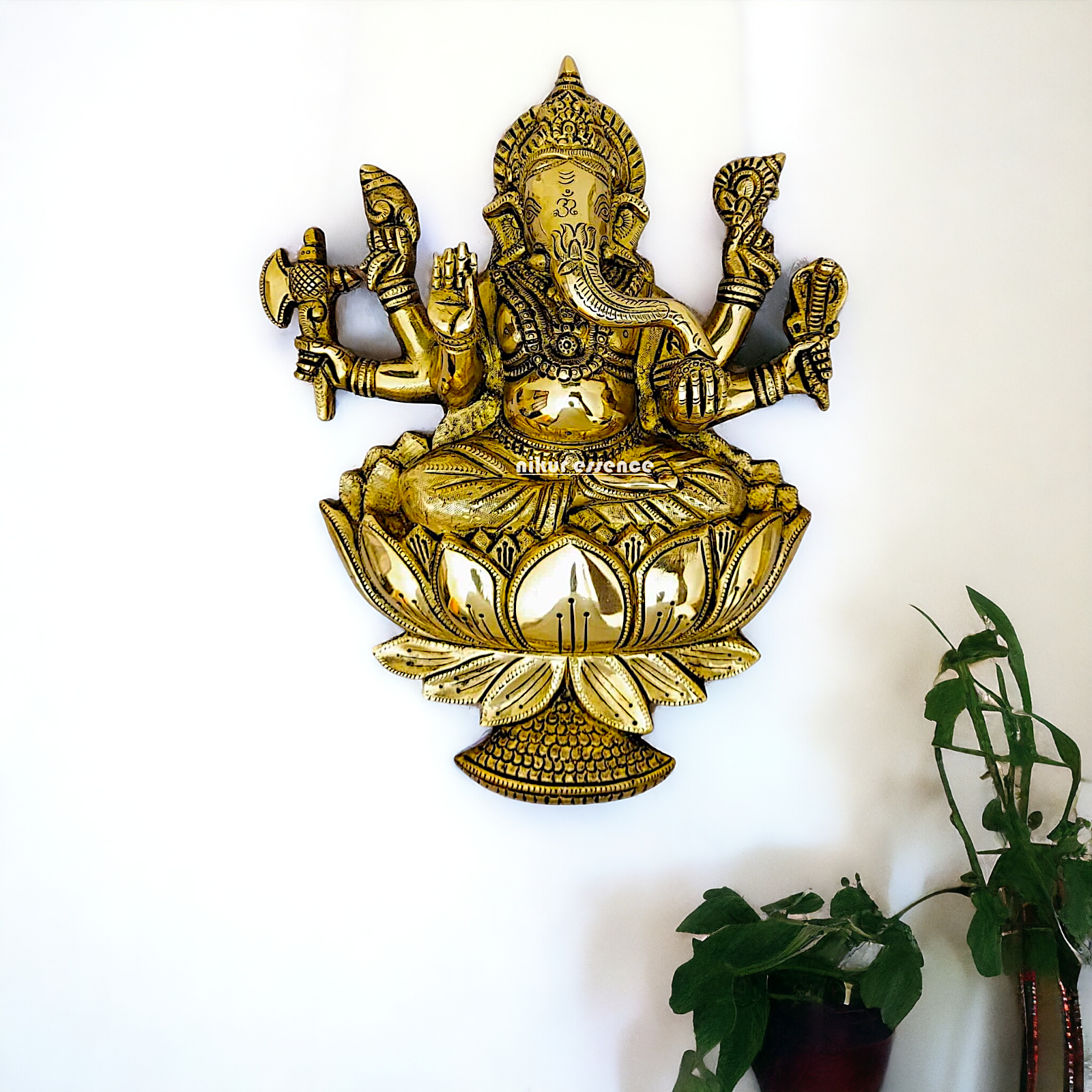 Ganesha wall hanging Brass Idol - 13 inches Nikuressence