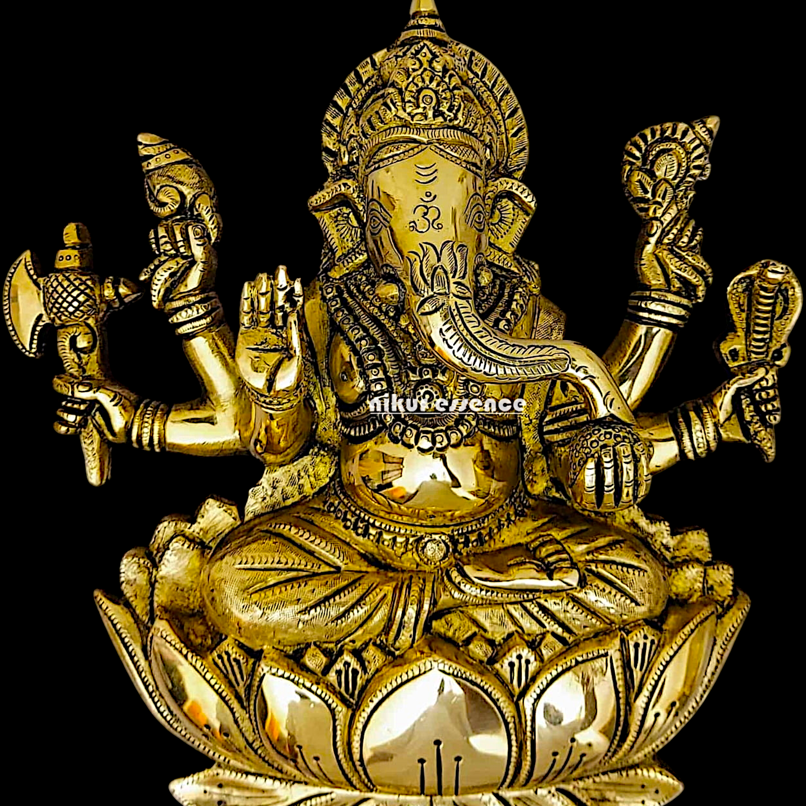 Ganesha wall hanging Brass Idol - 13 inches Nikuressence
