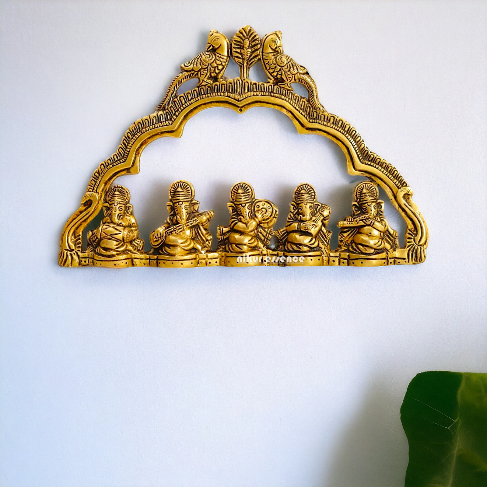 Ganesha Musical Brass wall Hanging - 7 Inches Nikuressence