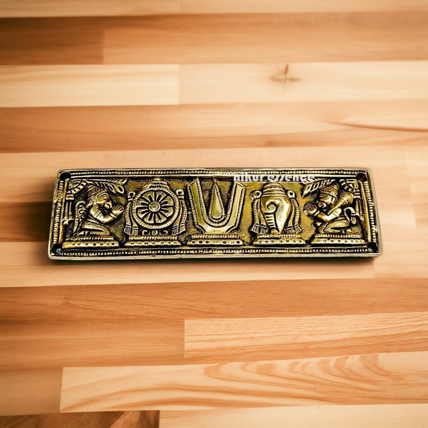 Shankh chakra namaha antique Brass wall Hanging- 2.8 Inches Nikuressence