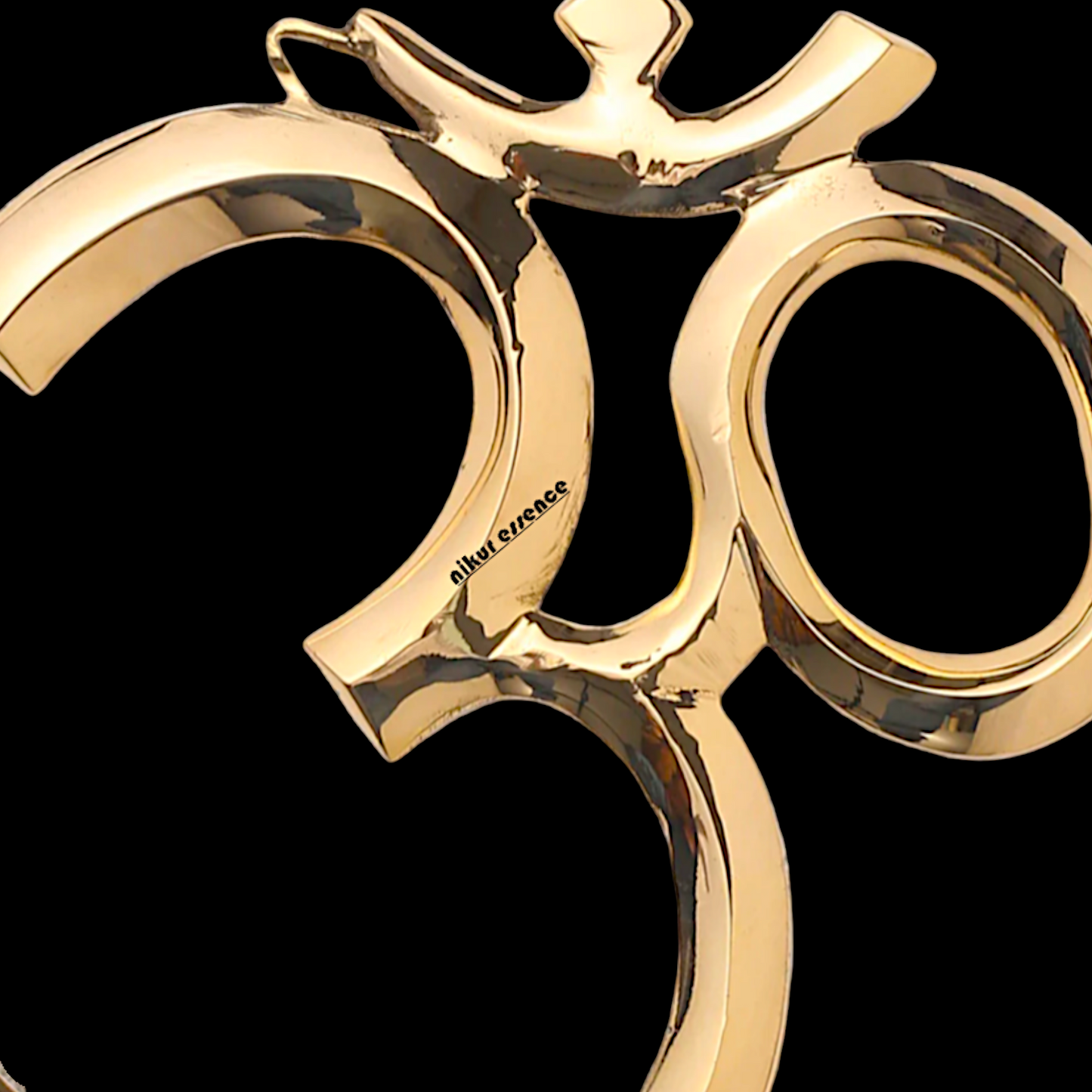 Om Brass wall hanging plate idol - 8 Inches Nikuressence