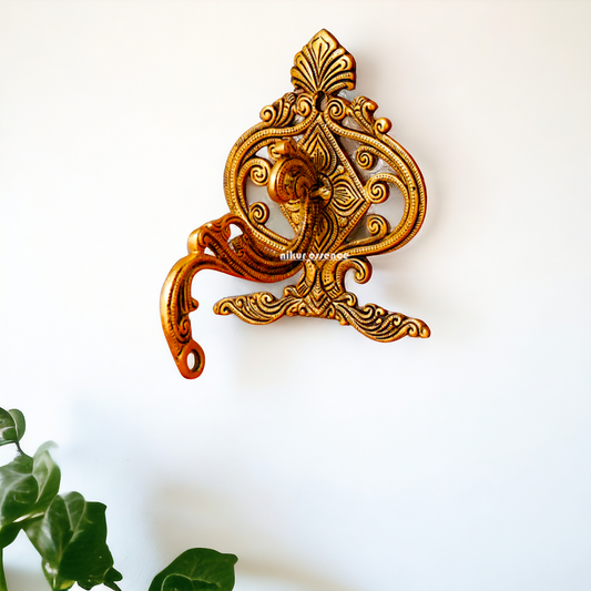 Bracket pure Brass wall hanging - 6.5 Inches Nikuressence
