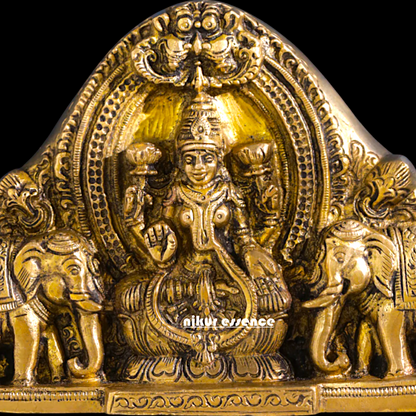 Antique brass Ganesha Lakshmi wall hanging plate idol - 7 Inches Nikuressence