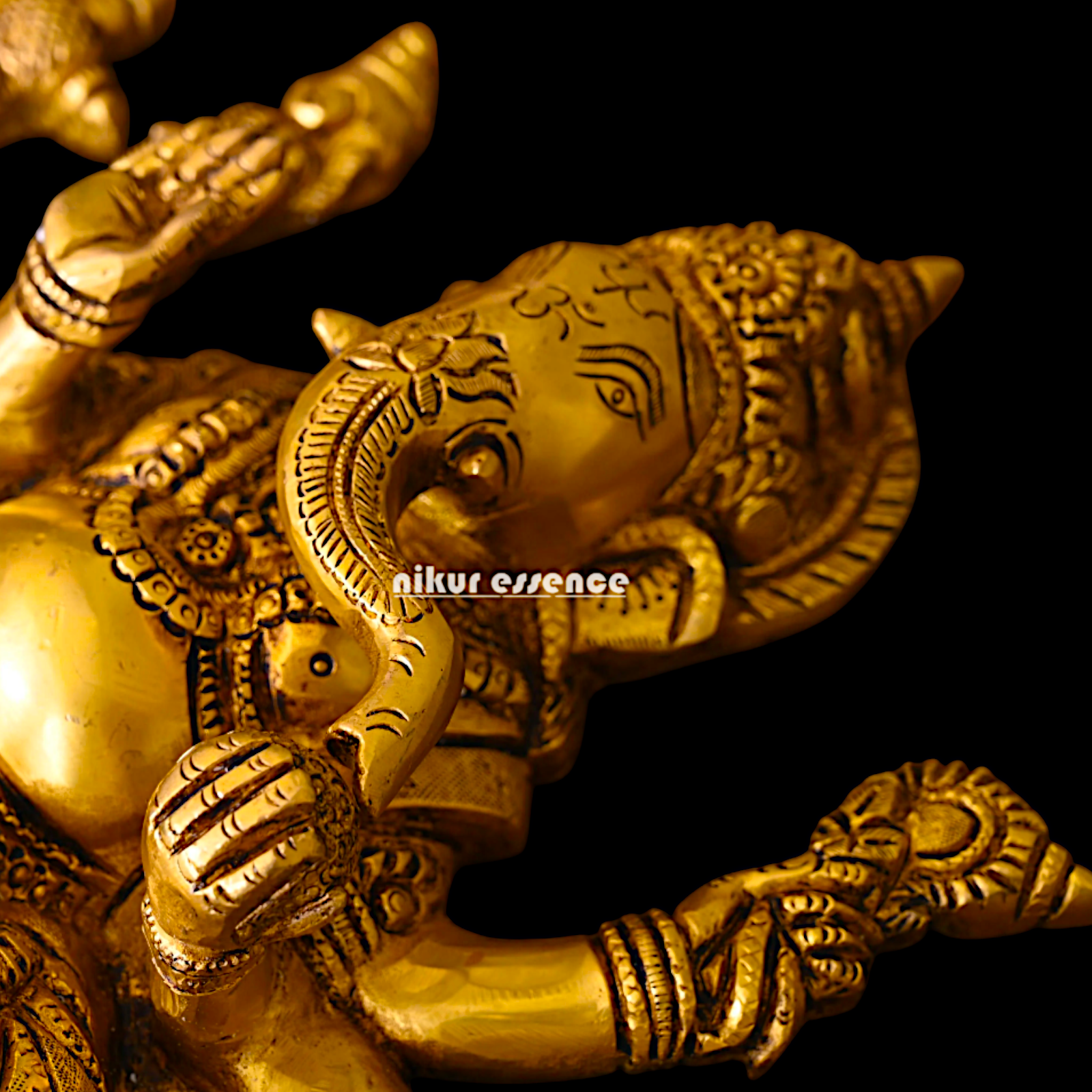 Ganesha seated on lotus Brass wall hanging plate idol- 13 Inches Nikuressence