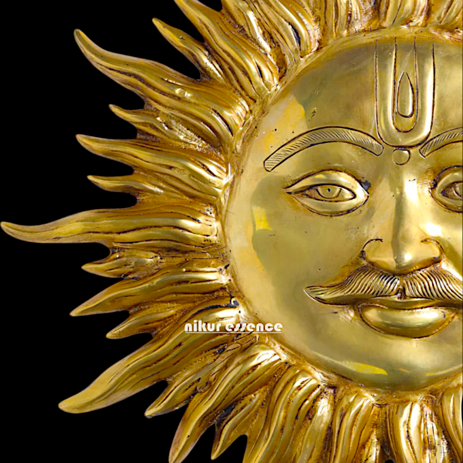 Sun face decor Pure Brass wall hanging plate idol- 19.5 inches Nikuressence