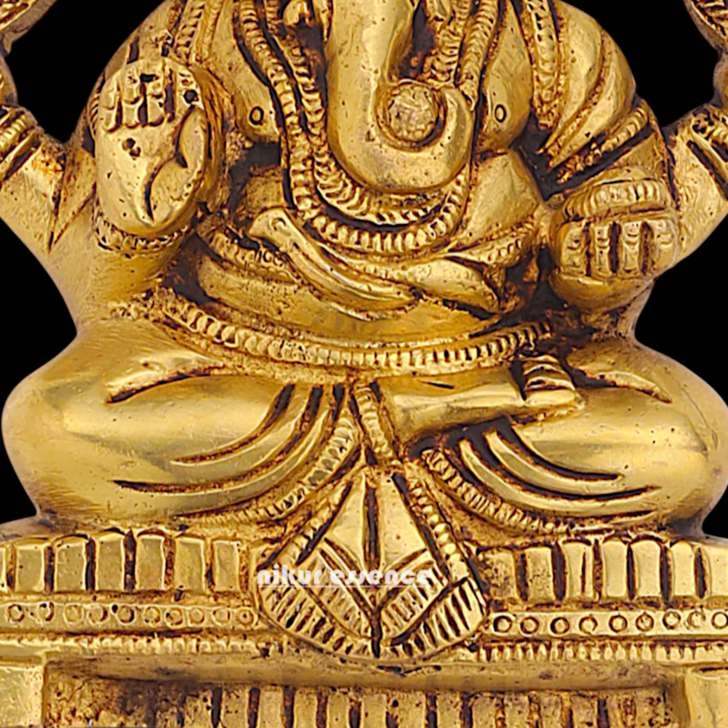 Brass Ganesha seated wall hanging plate idol- 7 inches Nikuressence
