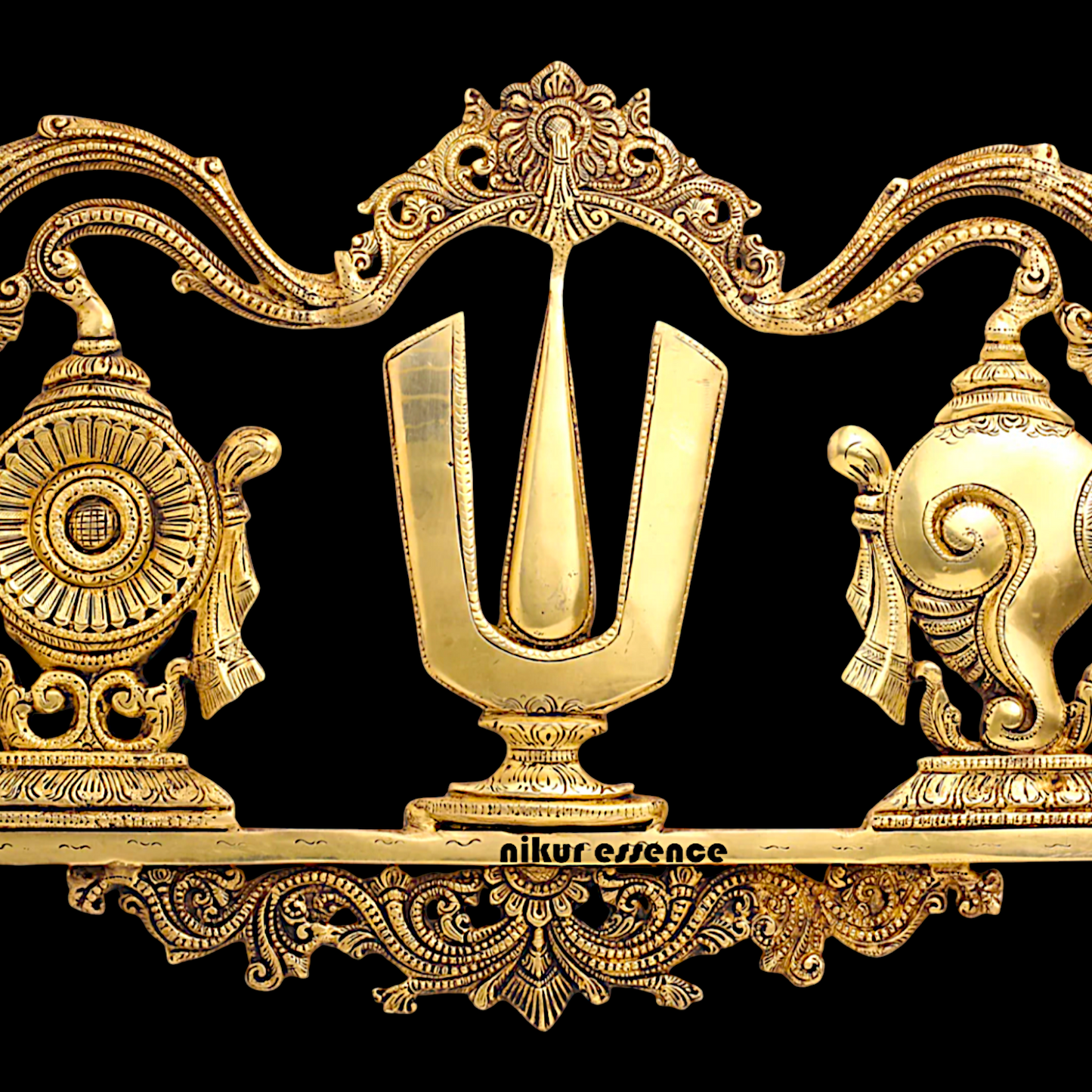 Pure Brass wall Shankh chakra namaha wall hanging plate idol- 13.5 Inches Nikuressence