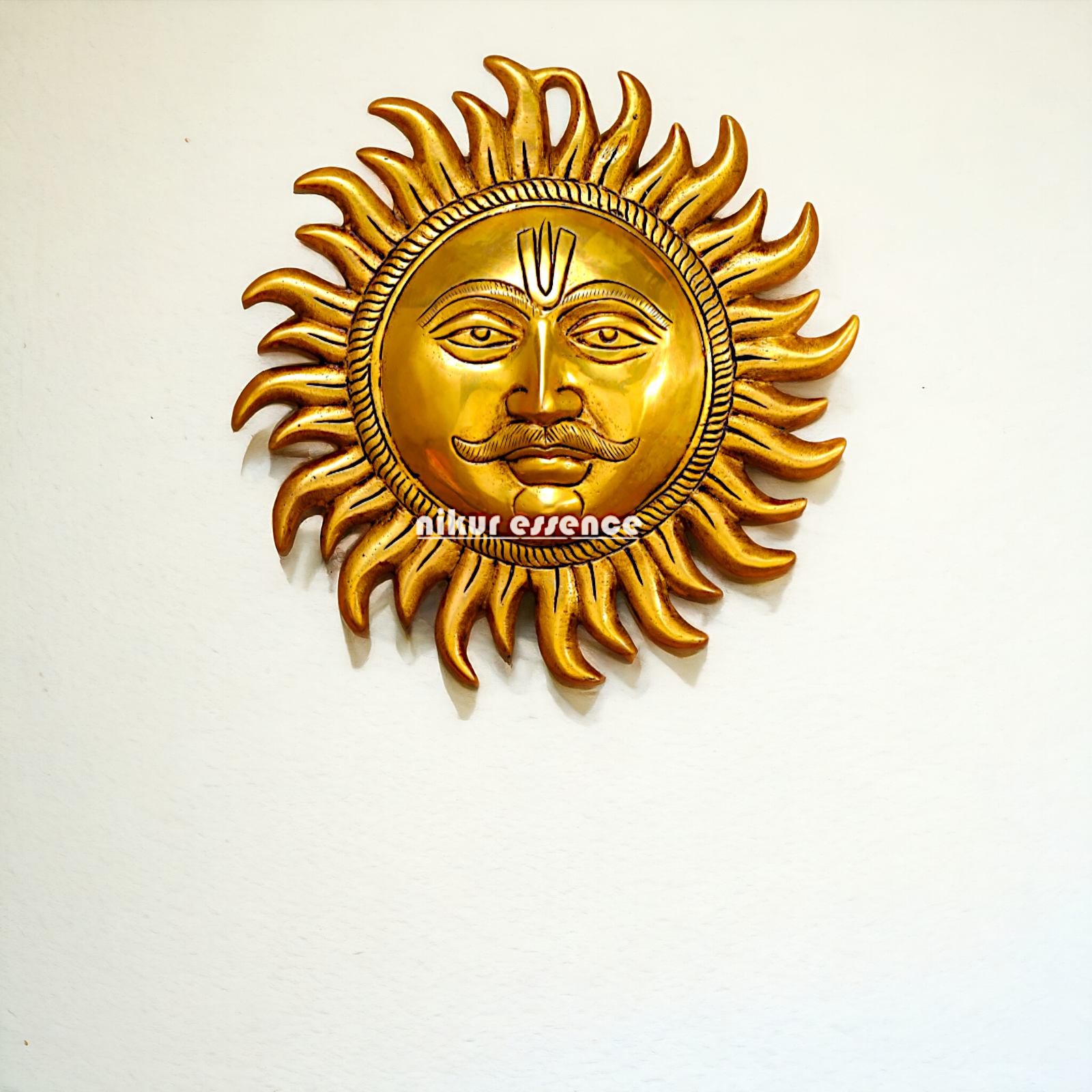 Sun face Beautiful Brass wall hanging plate - 9.5 Inches Nikuressence