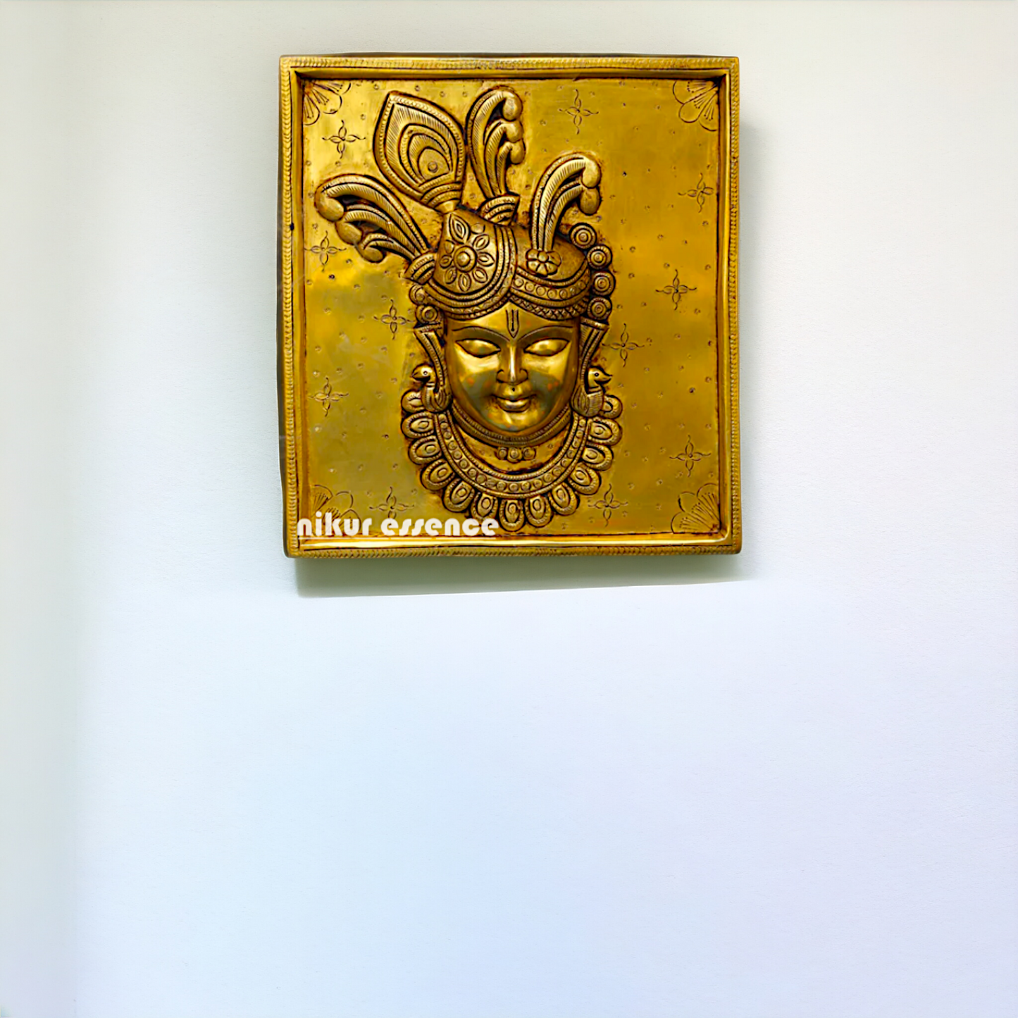 Krishna Govinda Brass wall Hanging plate idol - 9.5 Inches Nikuressence